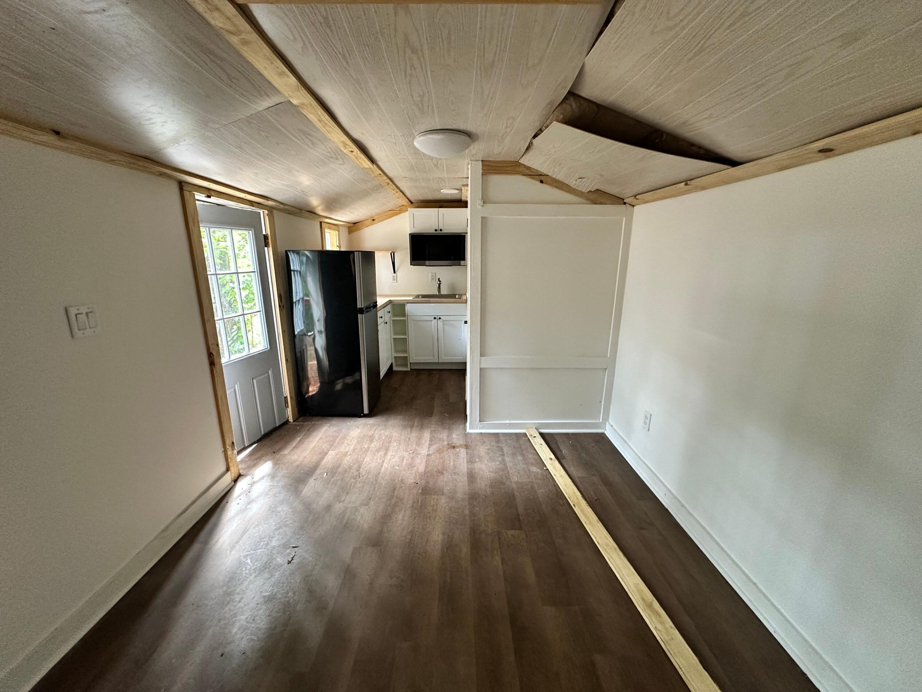 2390 Cambridge Avenue