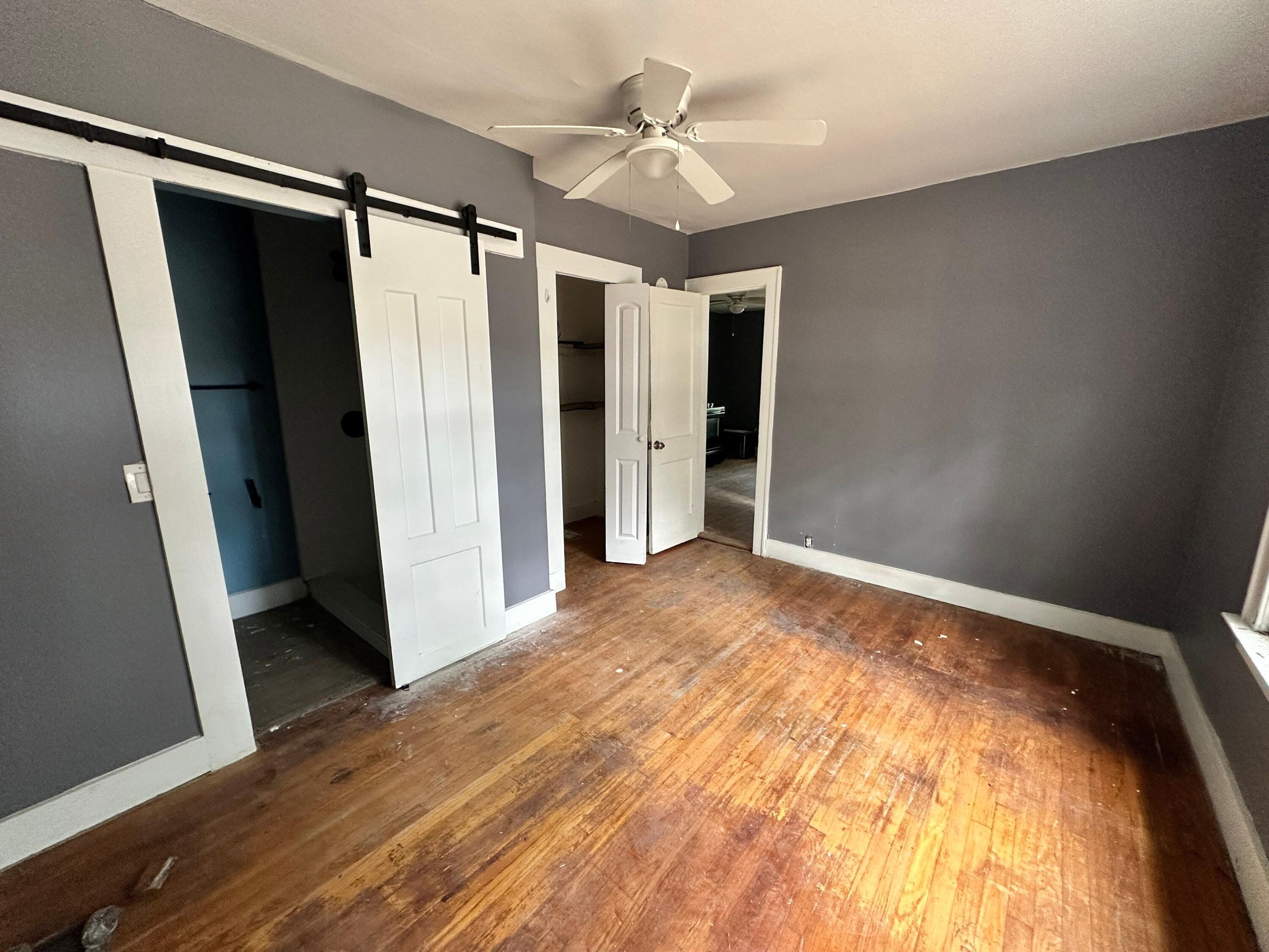 2390 Cambridge Avenue