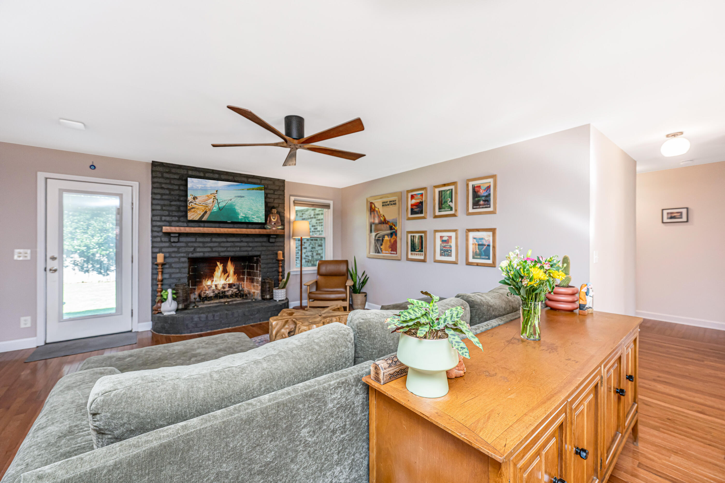 649 Mccutchen Street