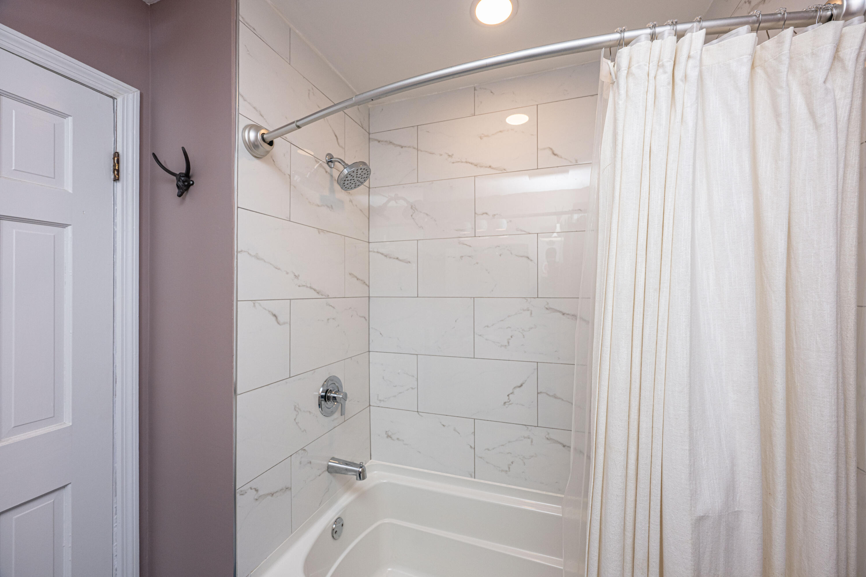 649 Mccutchen Street