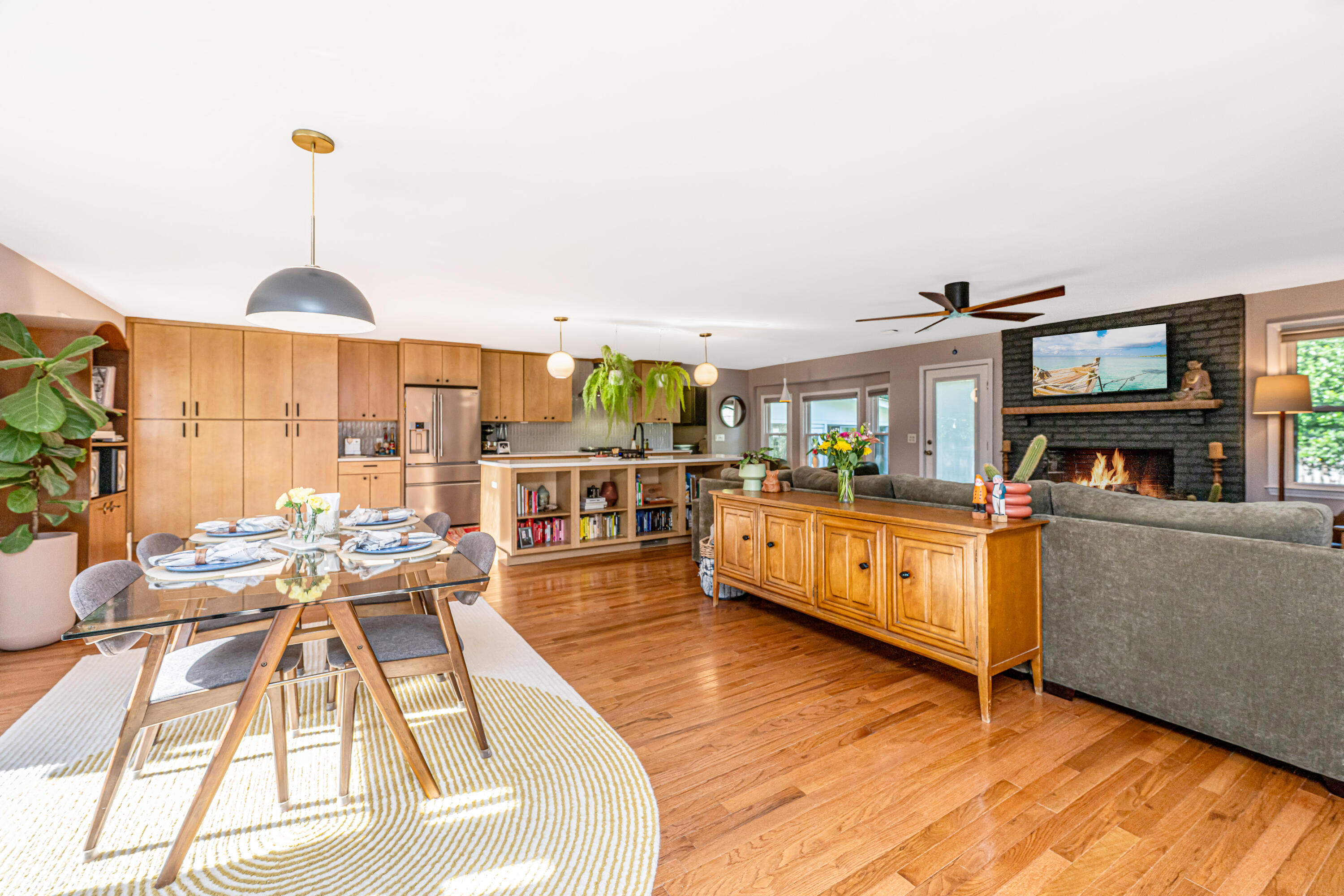 649 Mccutchen Street