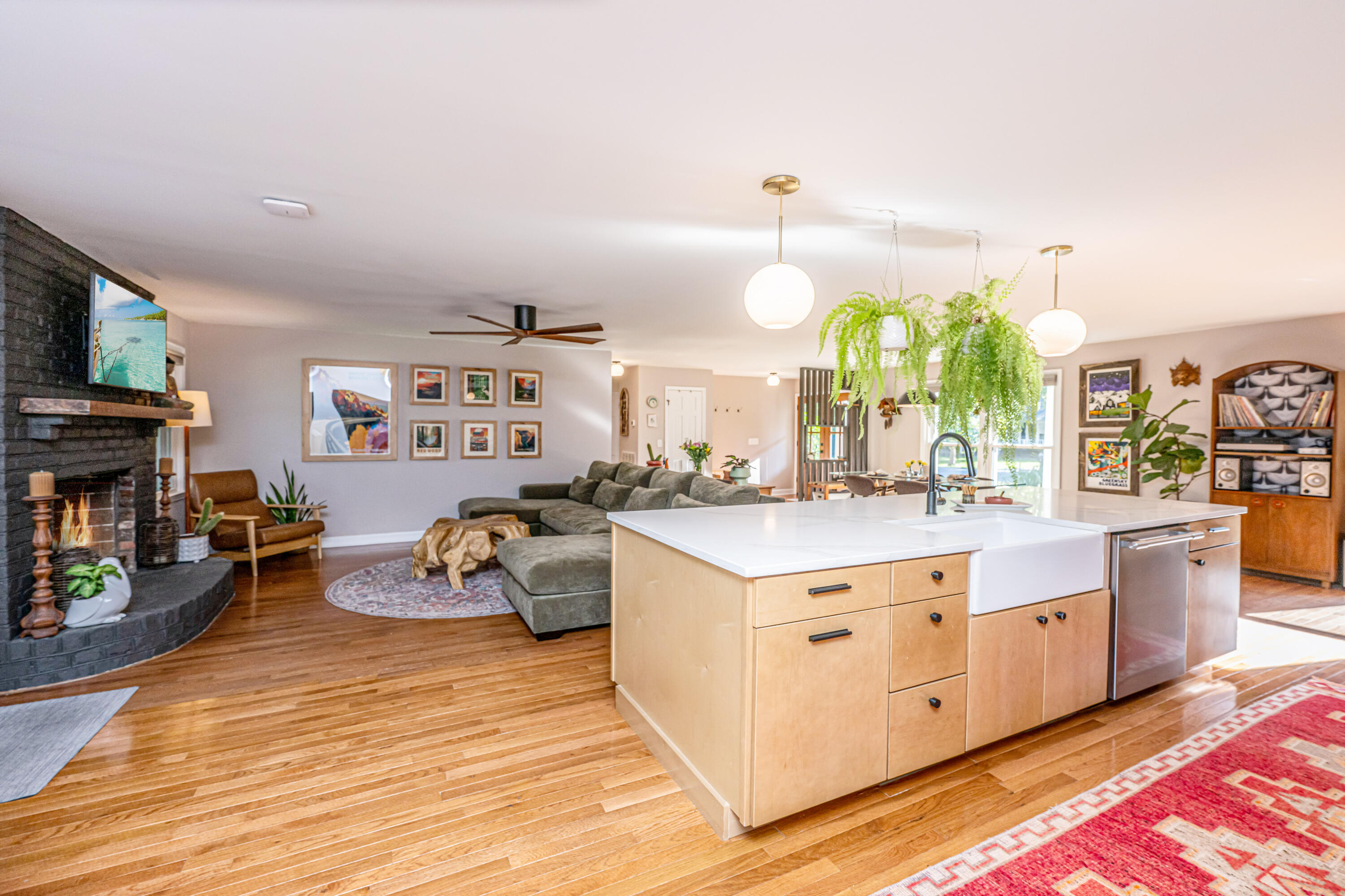 649 Mccutchen Street