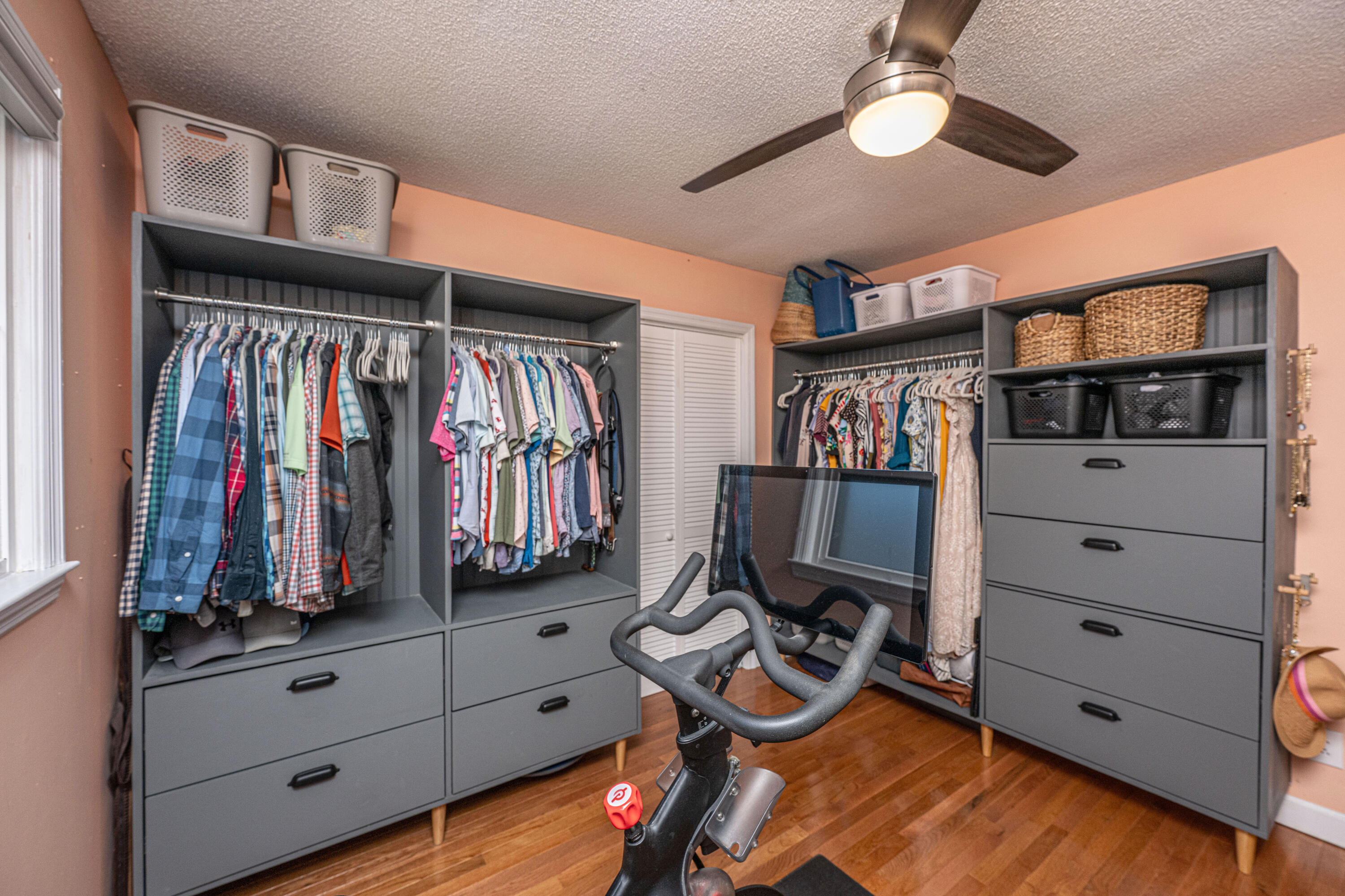 649 Mccutchen Street