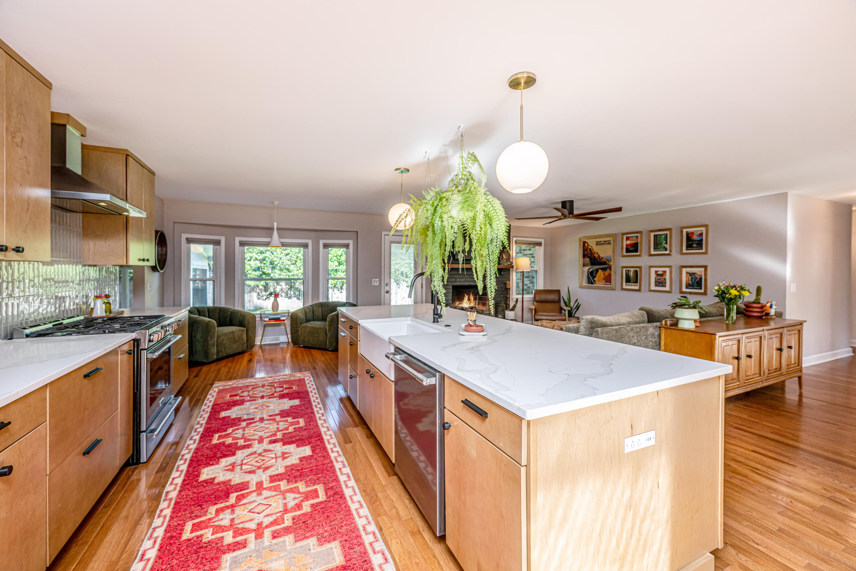 649 Mccutchen Street