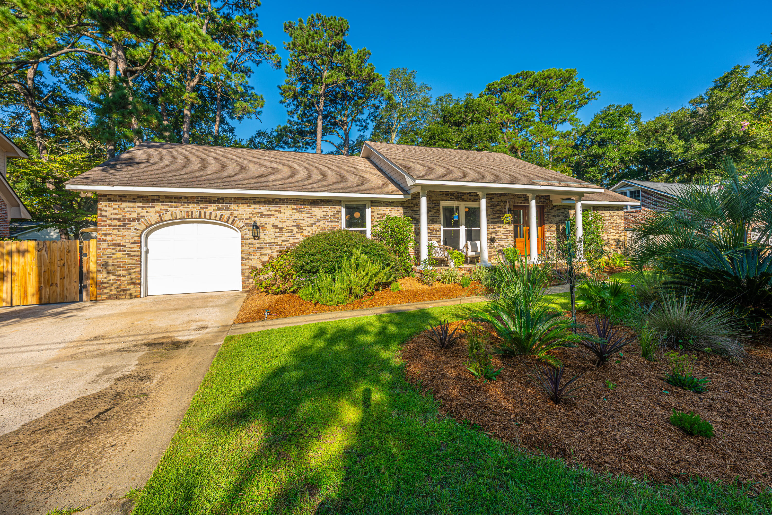 649 Mccutchen Street