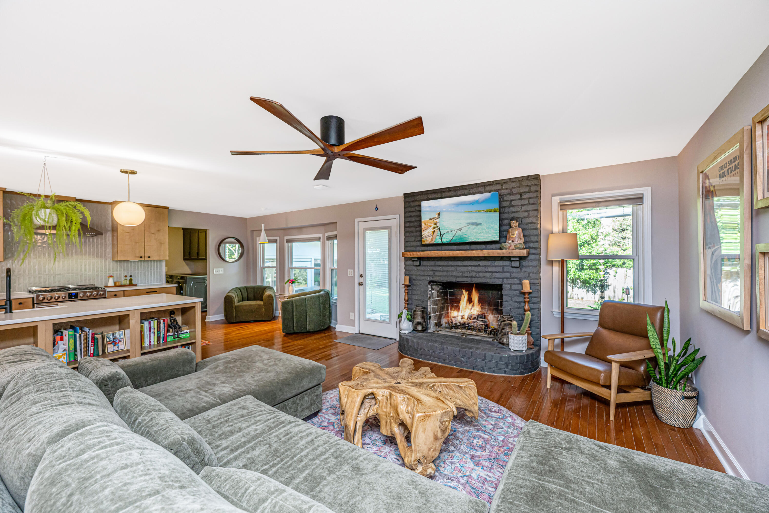 649 Mccutchen Street