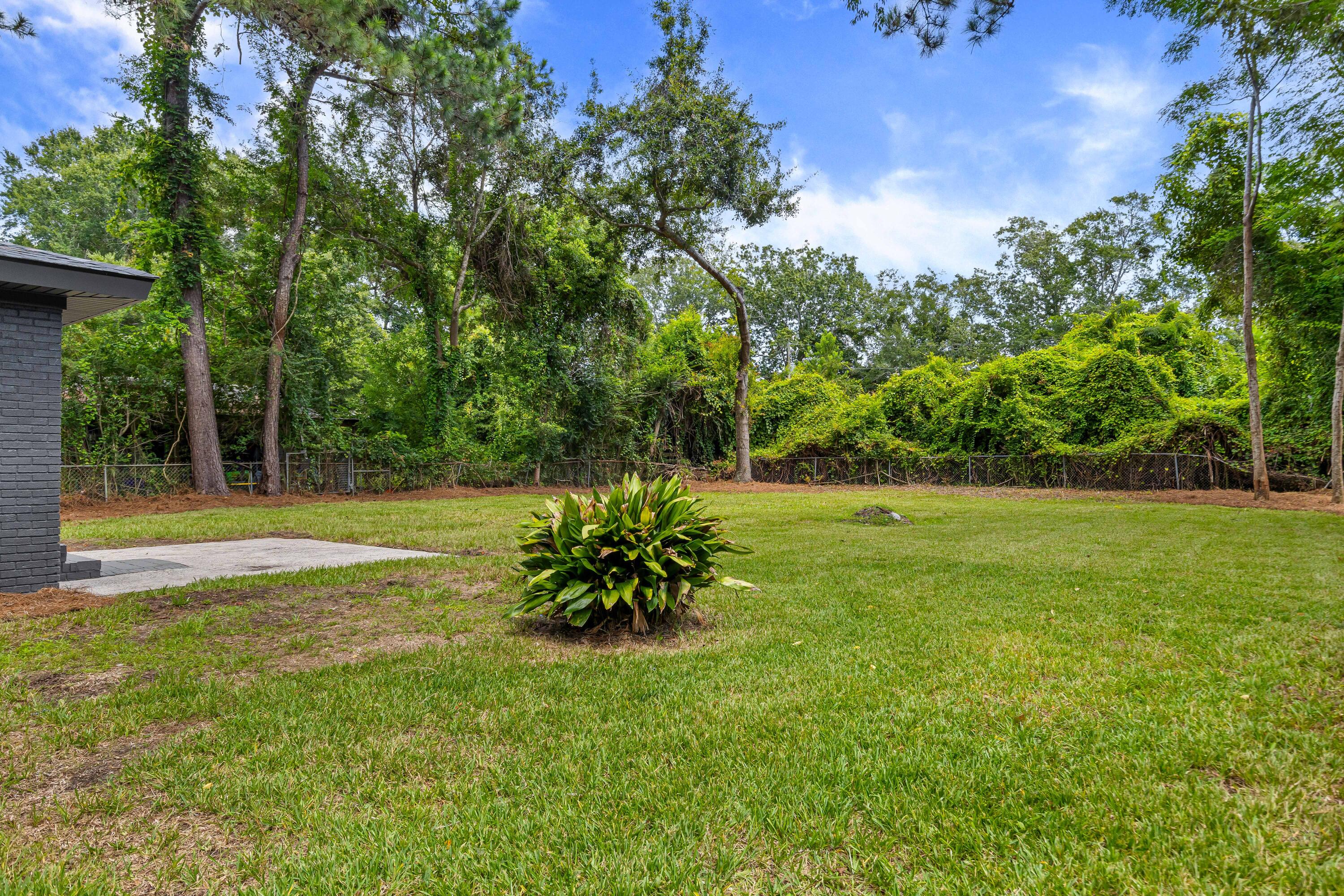 524 Carpenter Street