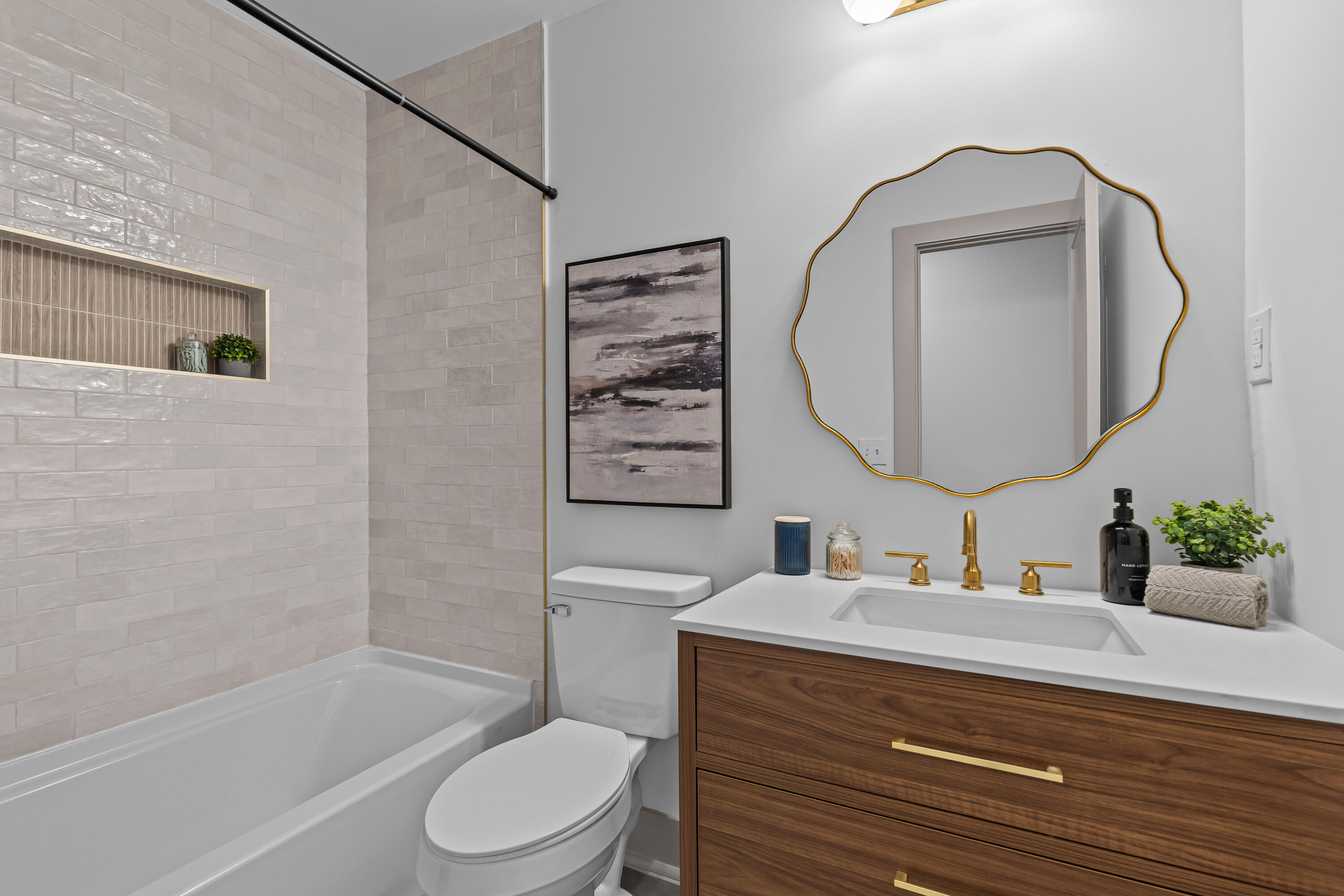 524 Carpenter Street