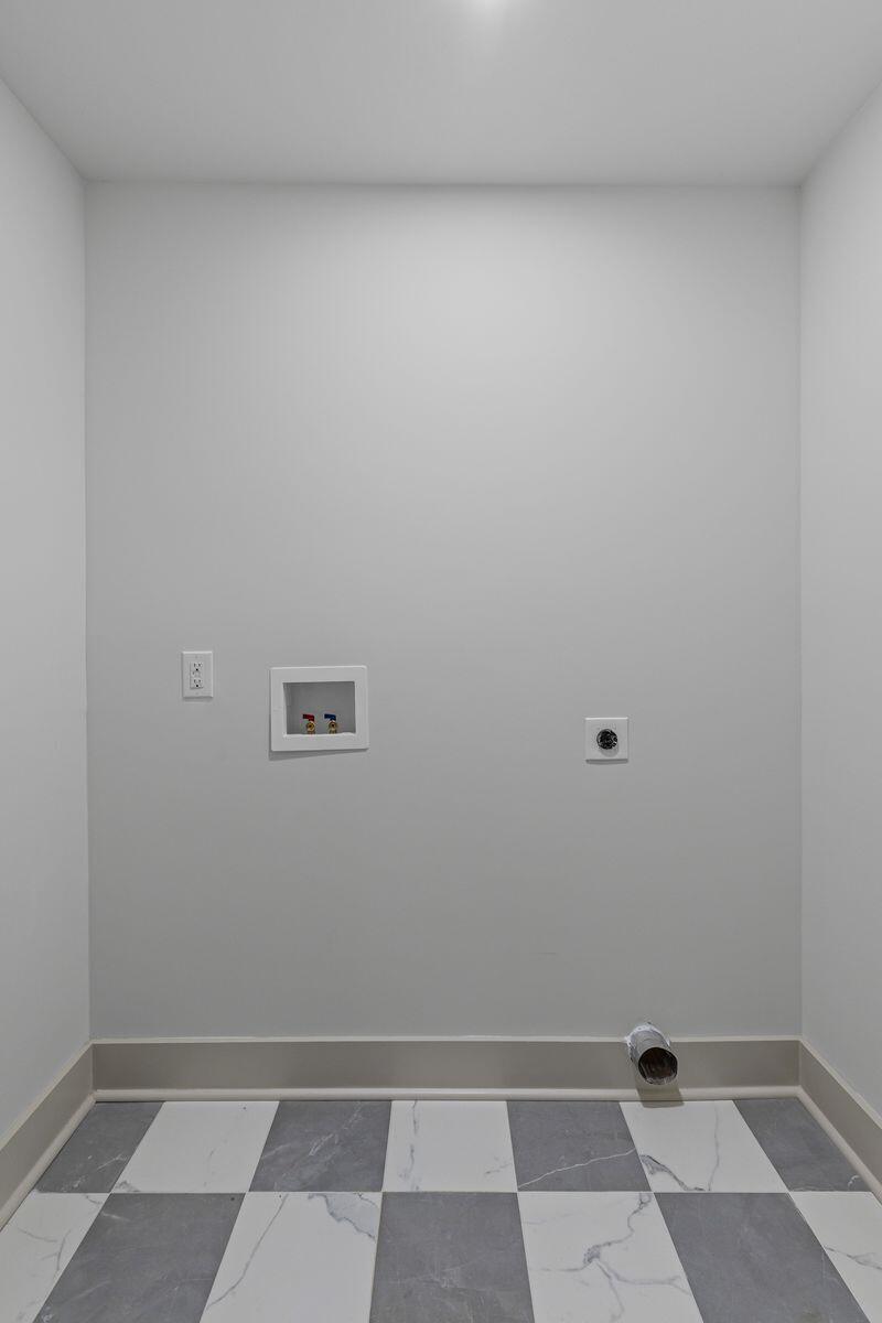 524 Carpenter Street