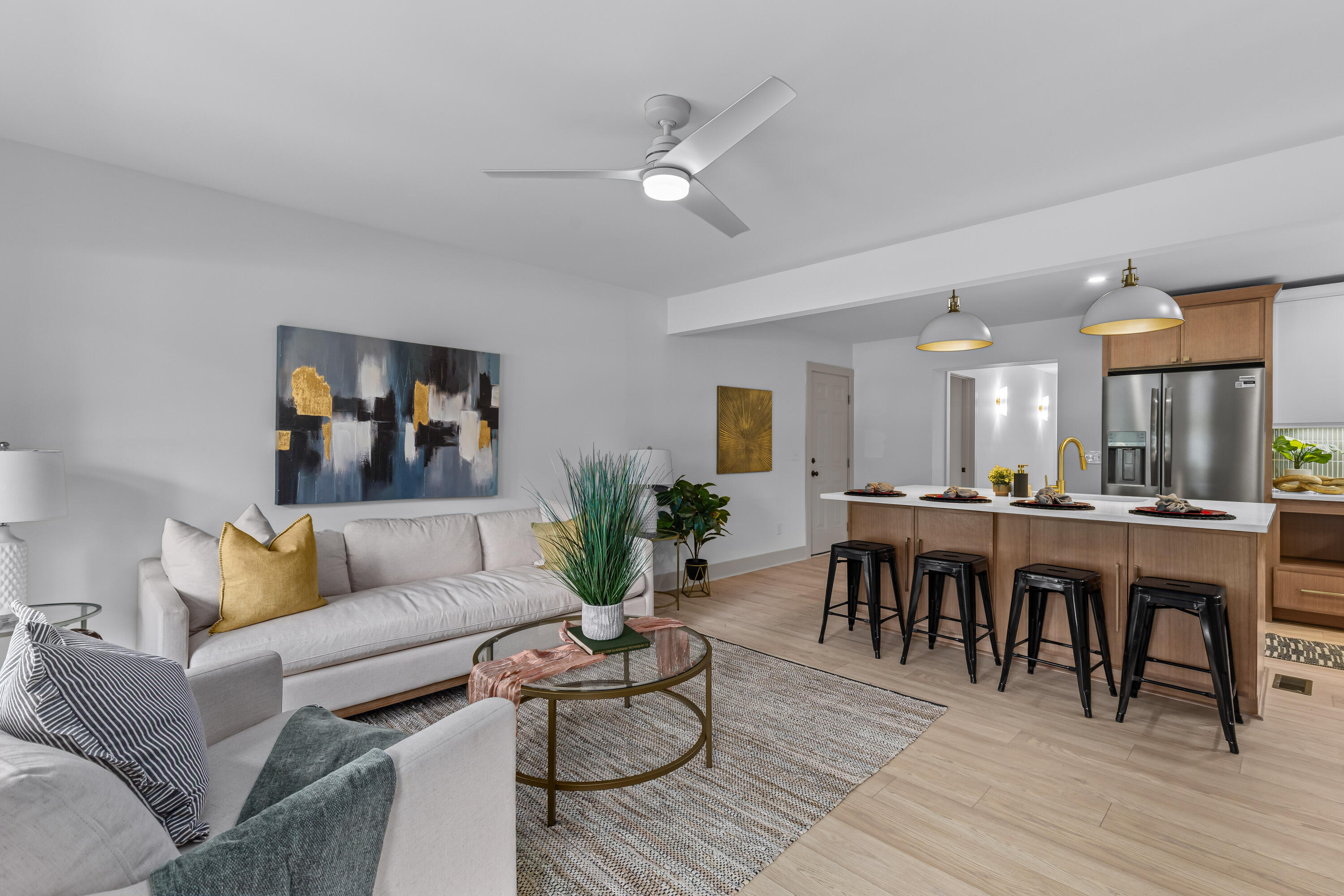 524 Carpenter Street