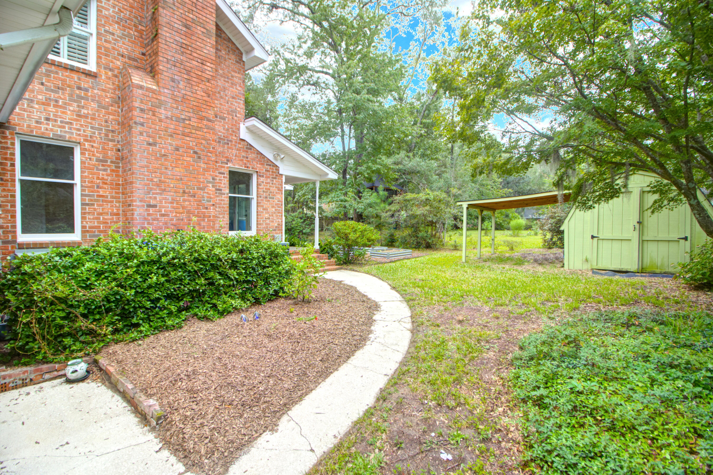 513 Sweetbay Road