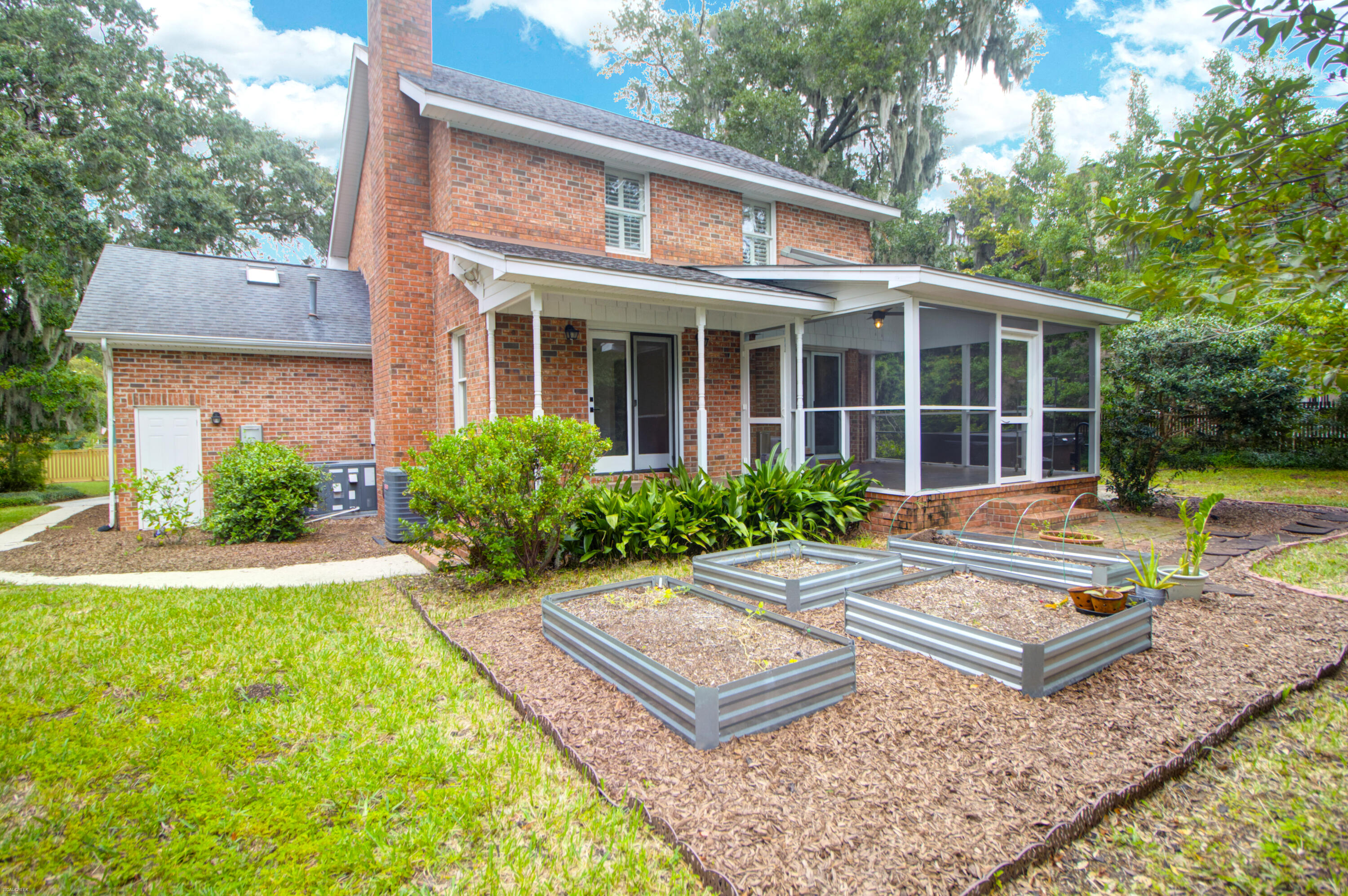 513 Sweetbay Road