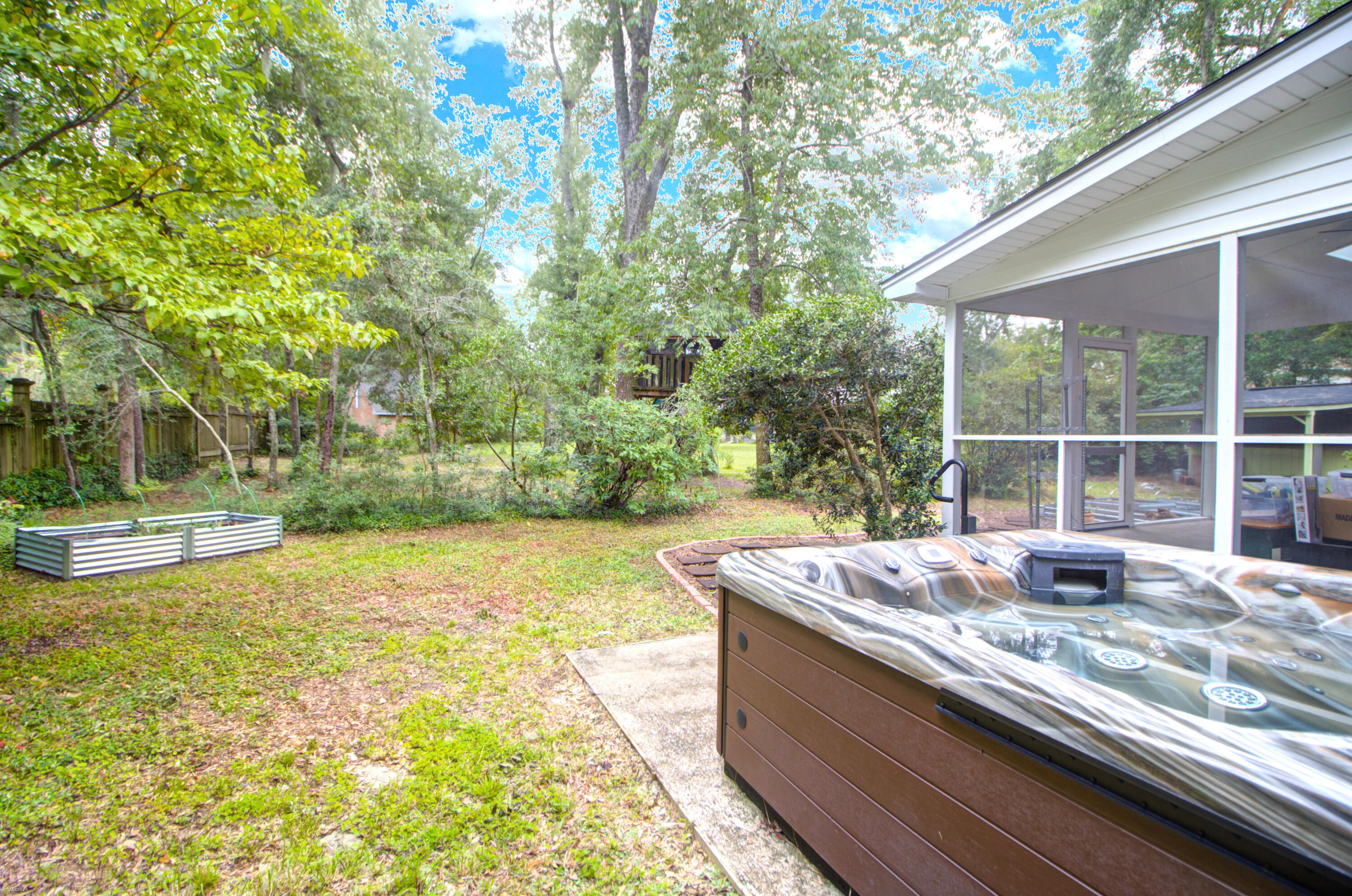 513 Sweetbay Road