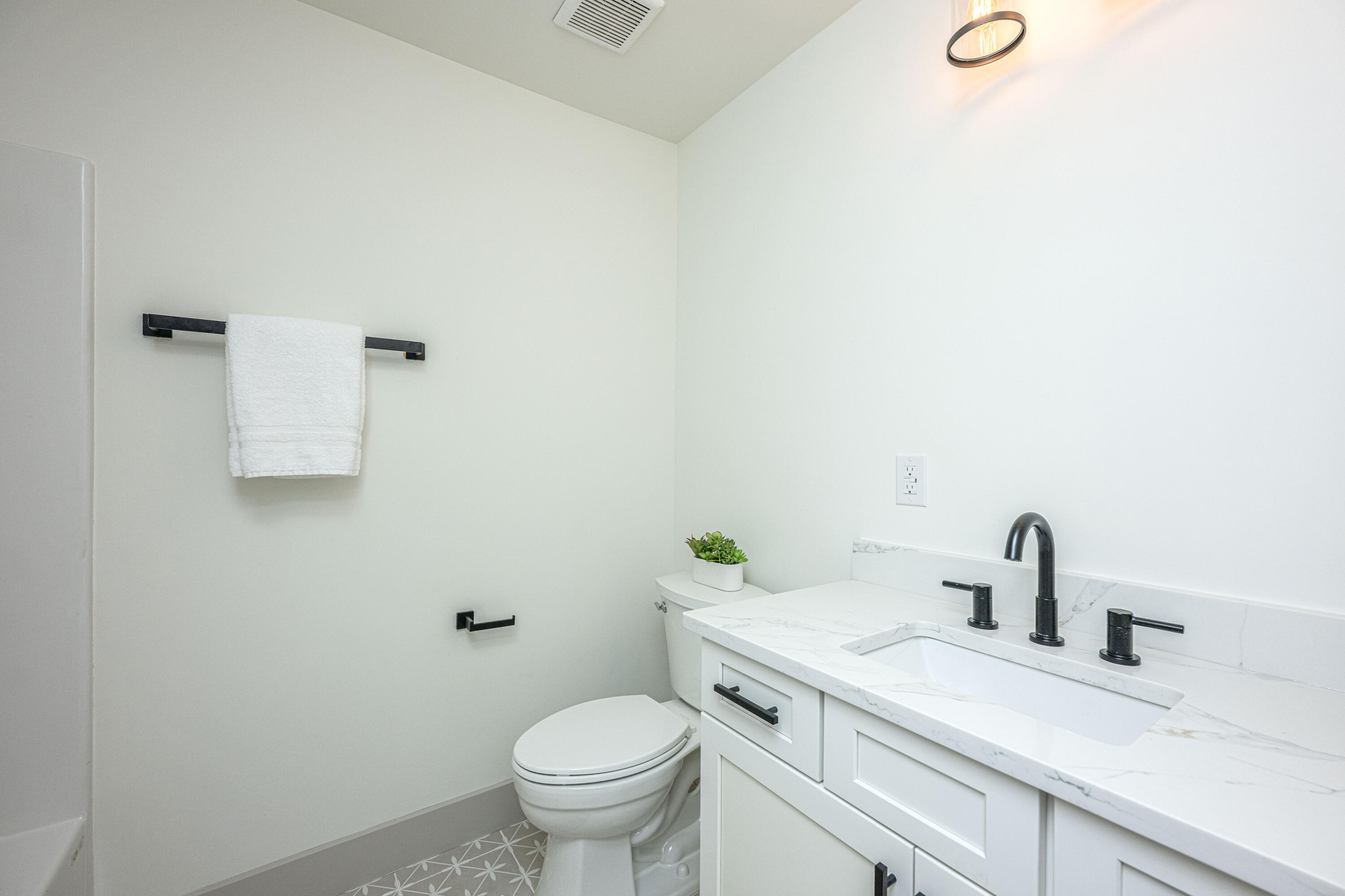 2150 Pierpont Avenue