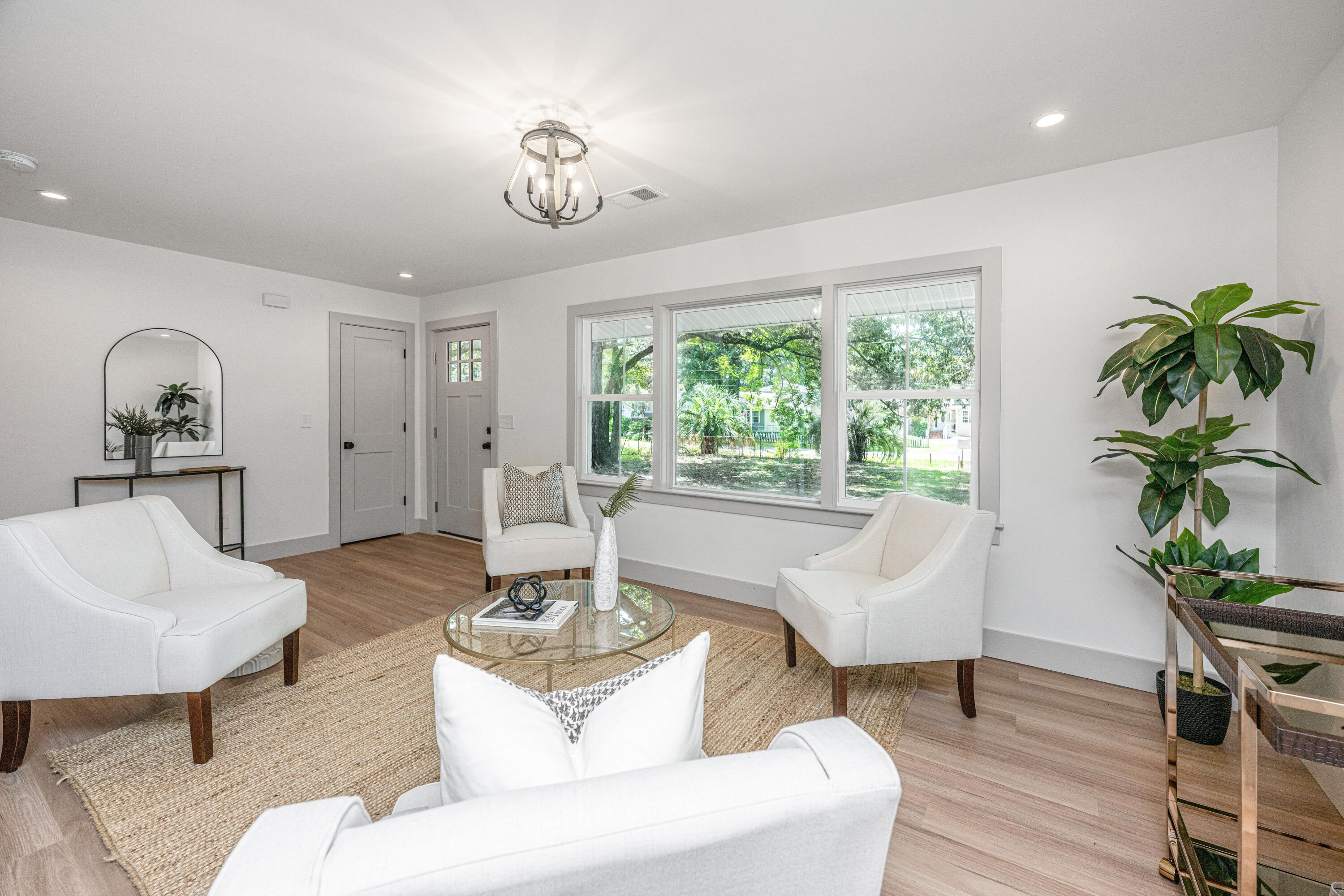 2150 Pierpont Avenue