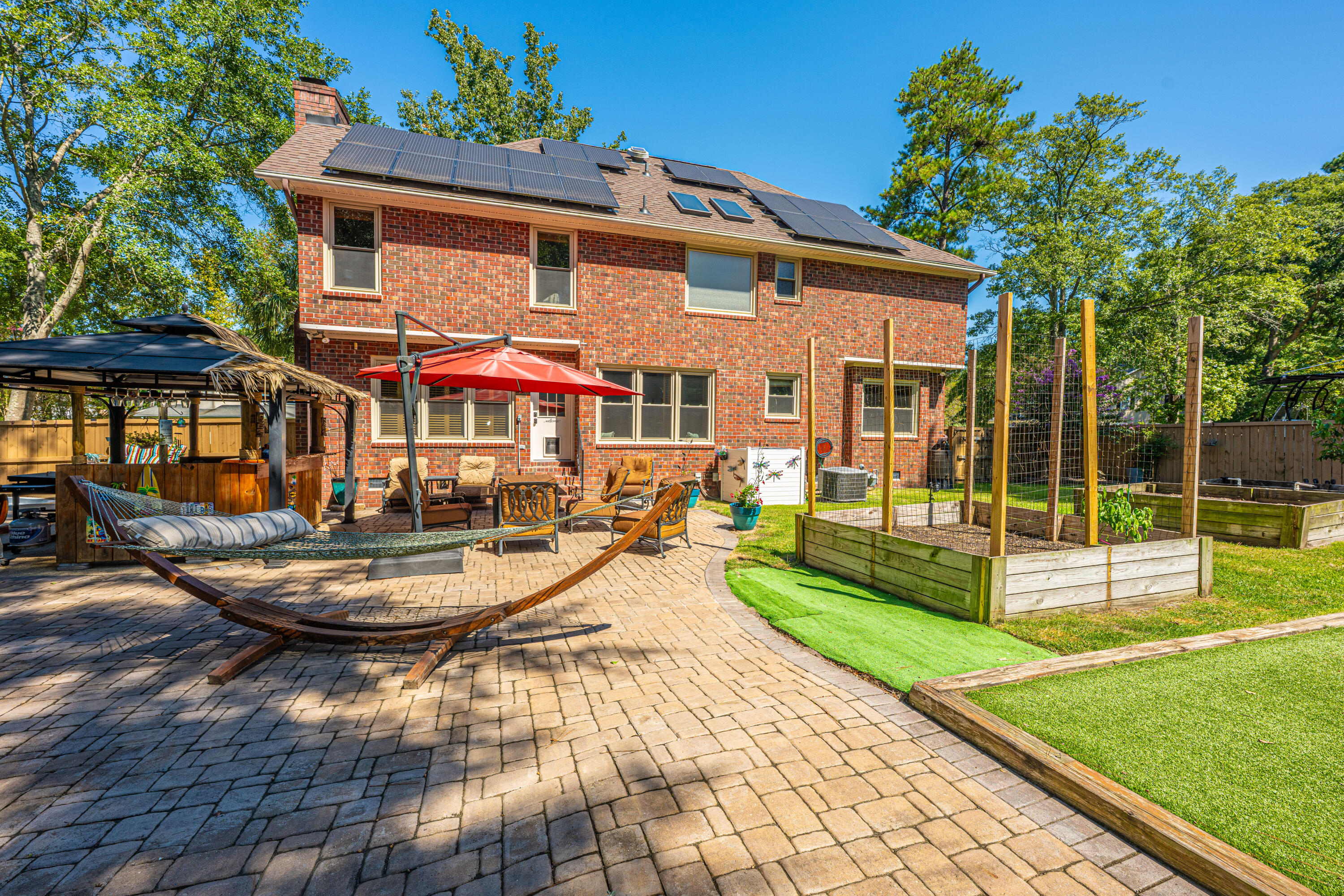 116 Mendenhall Street