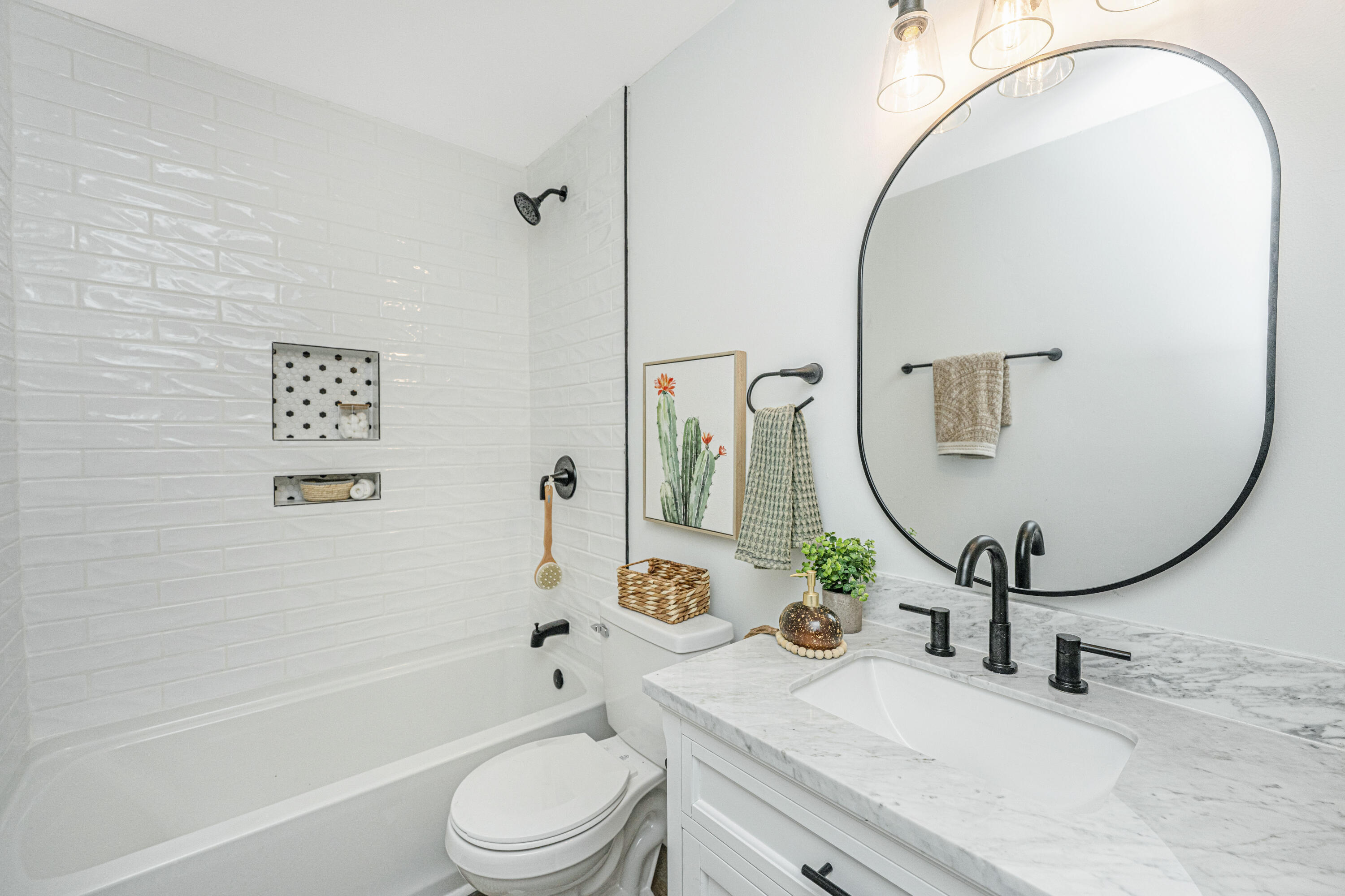 143 Dorchester Manor Boulevard