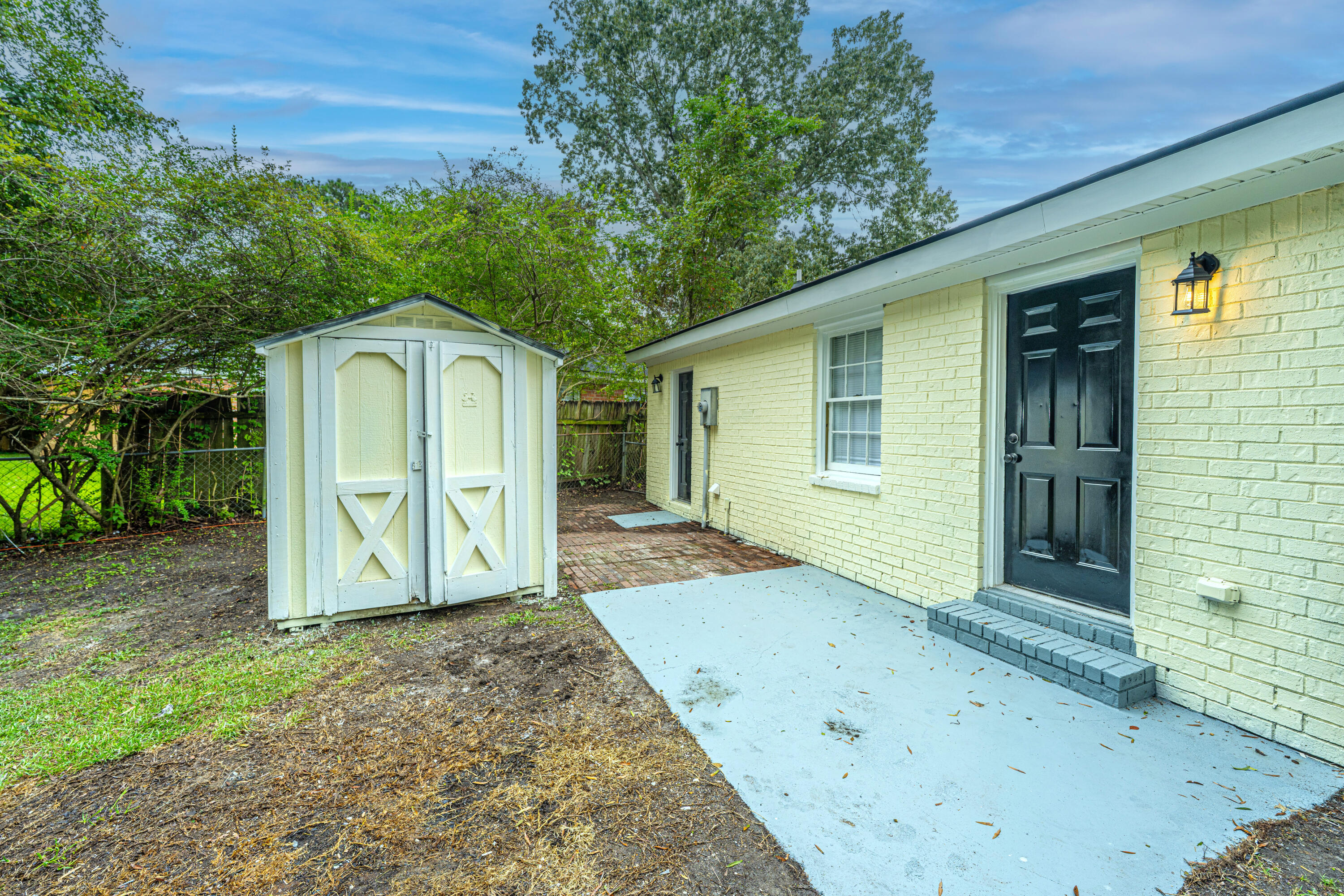 143 Dorchester Manor Boulevard