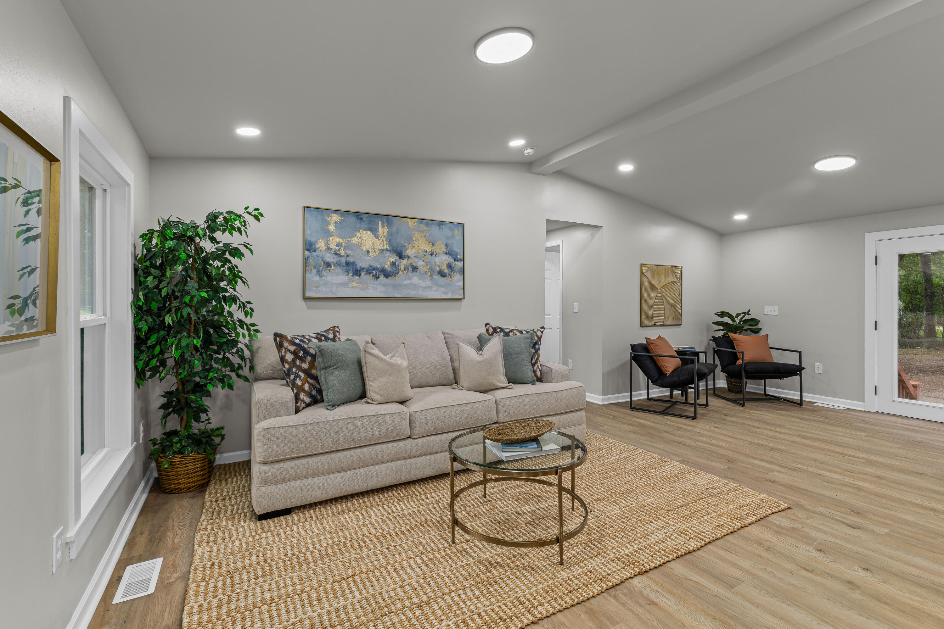 5963 Old Jacksonboro Road