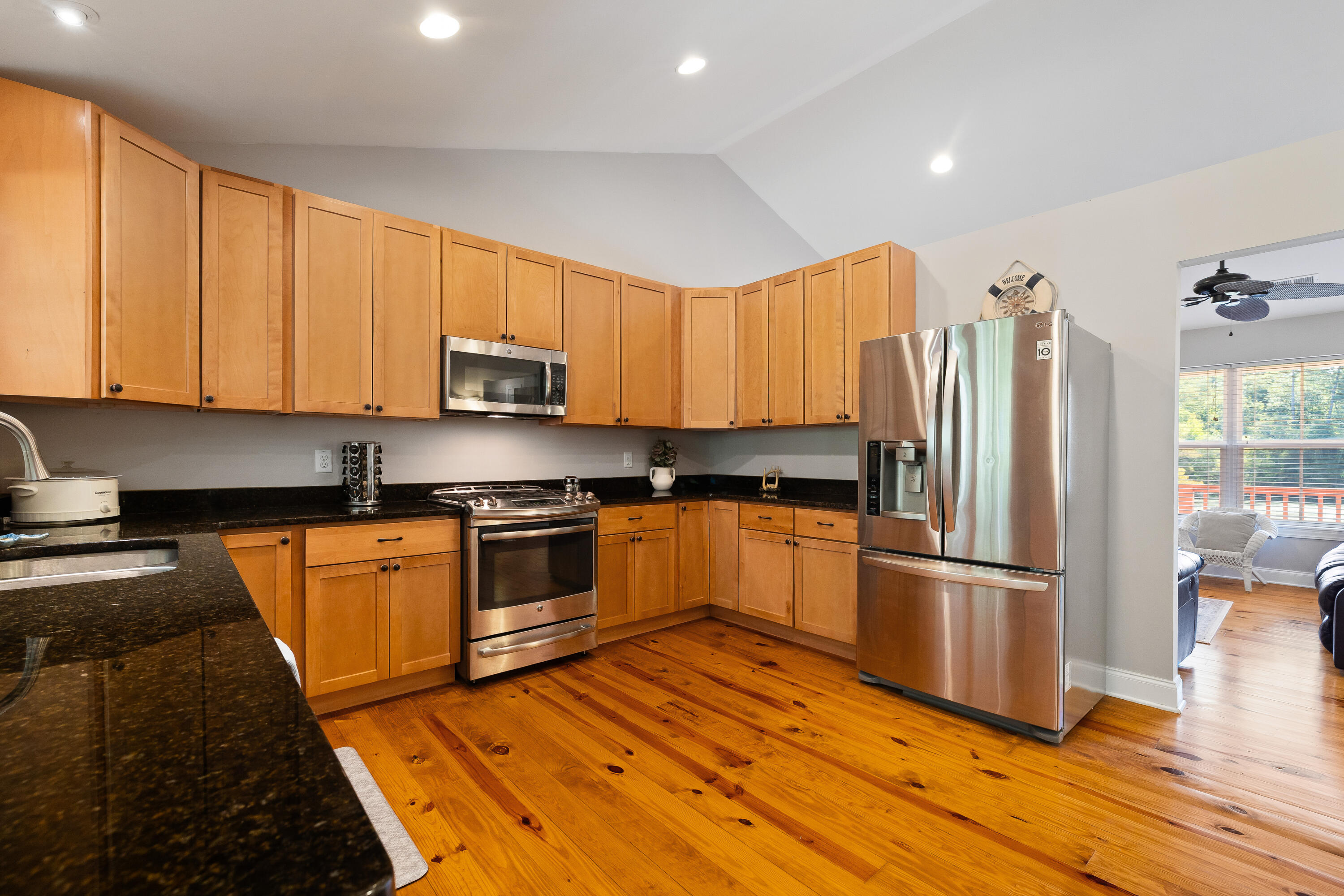 7175 Parkers Ferry Road