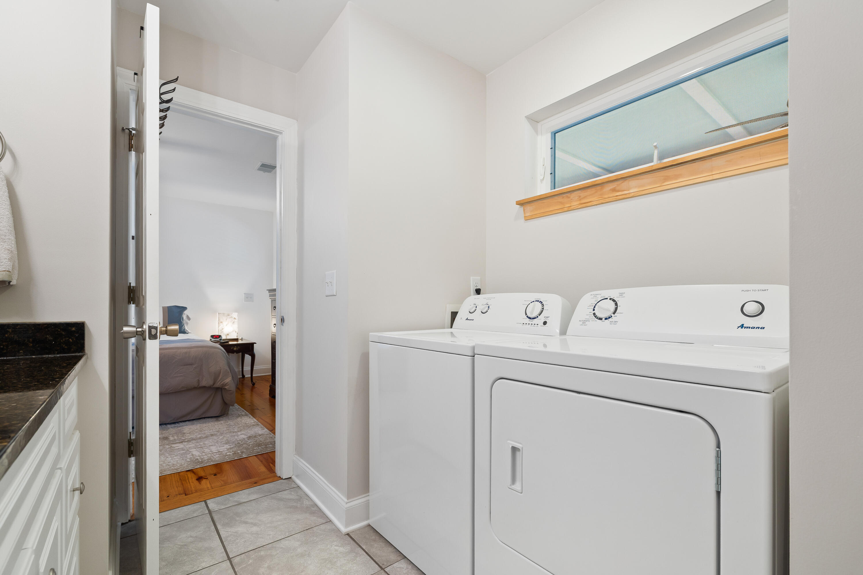 7175 Parkers Ferry Road