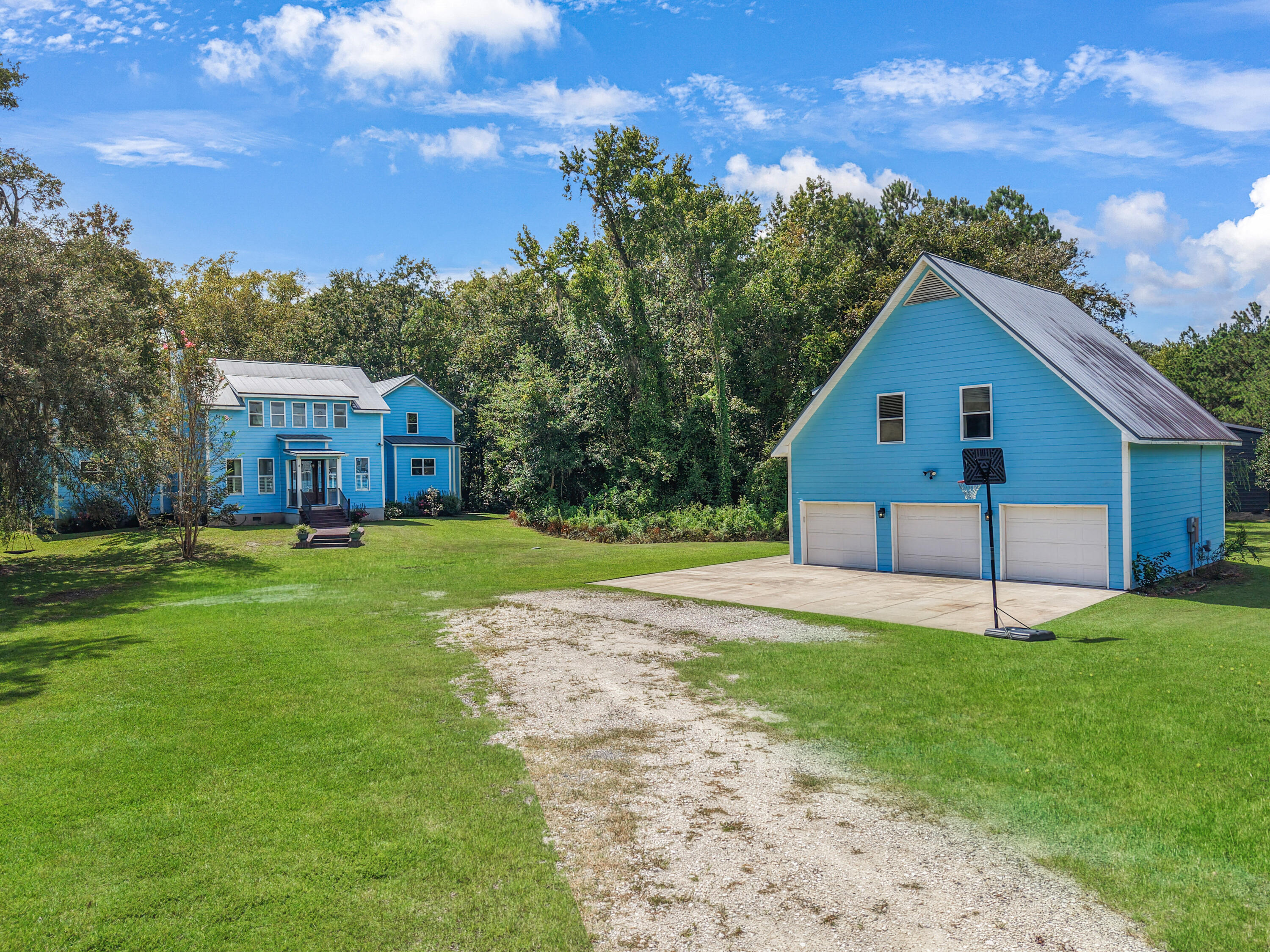 243 Belladonna Court