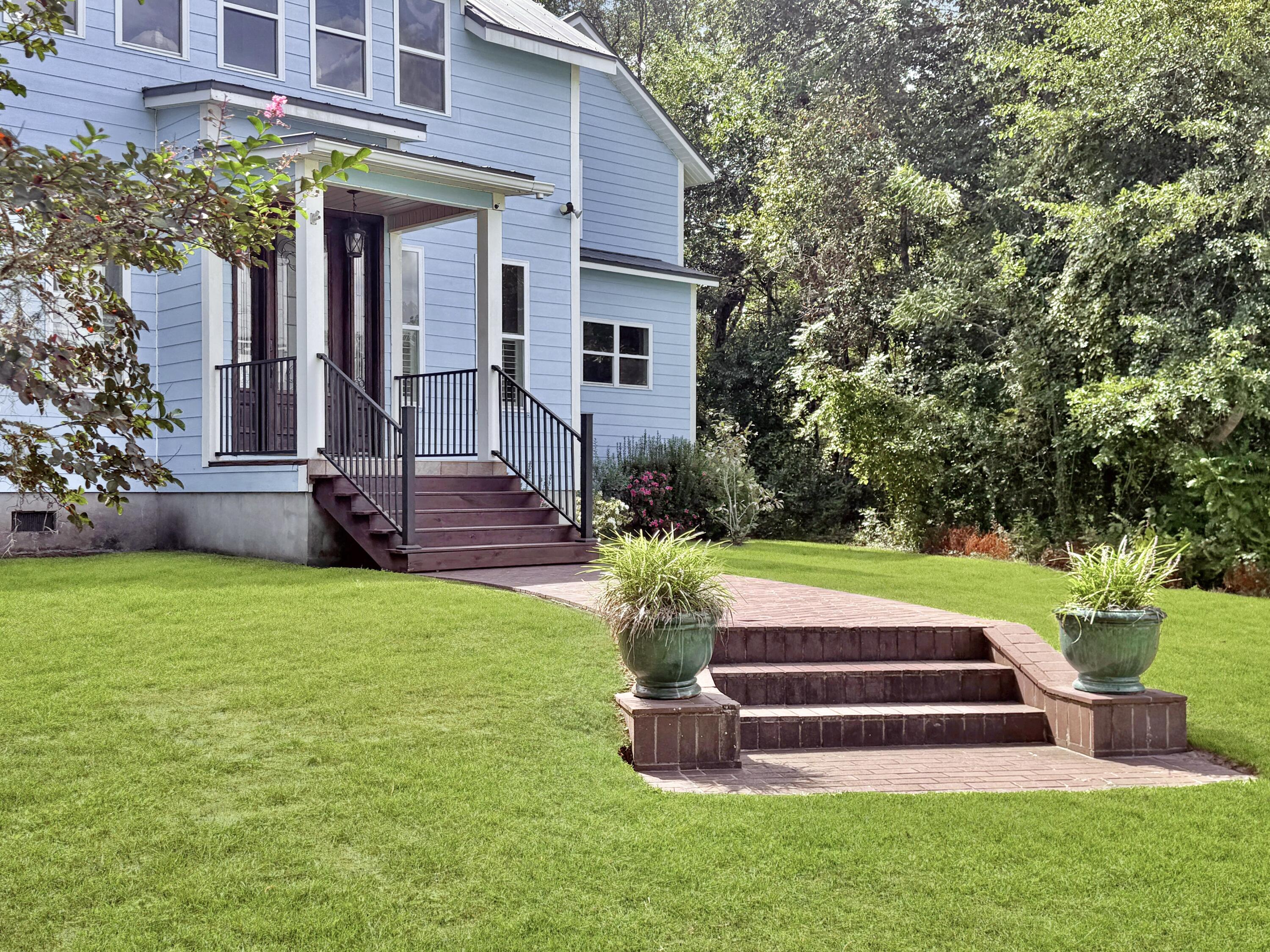 243 Belladonna Court