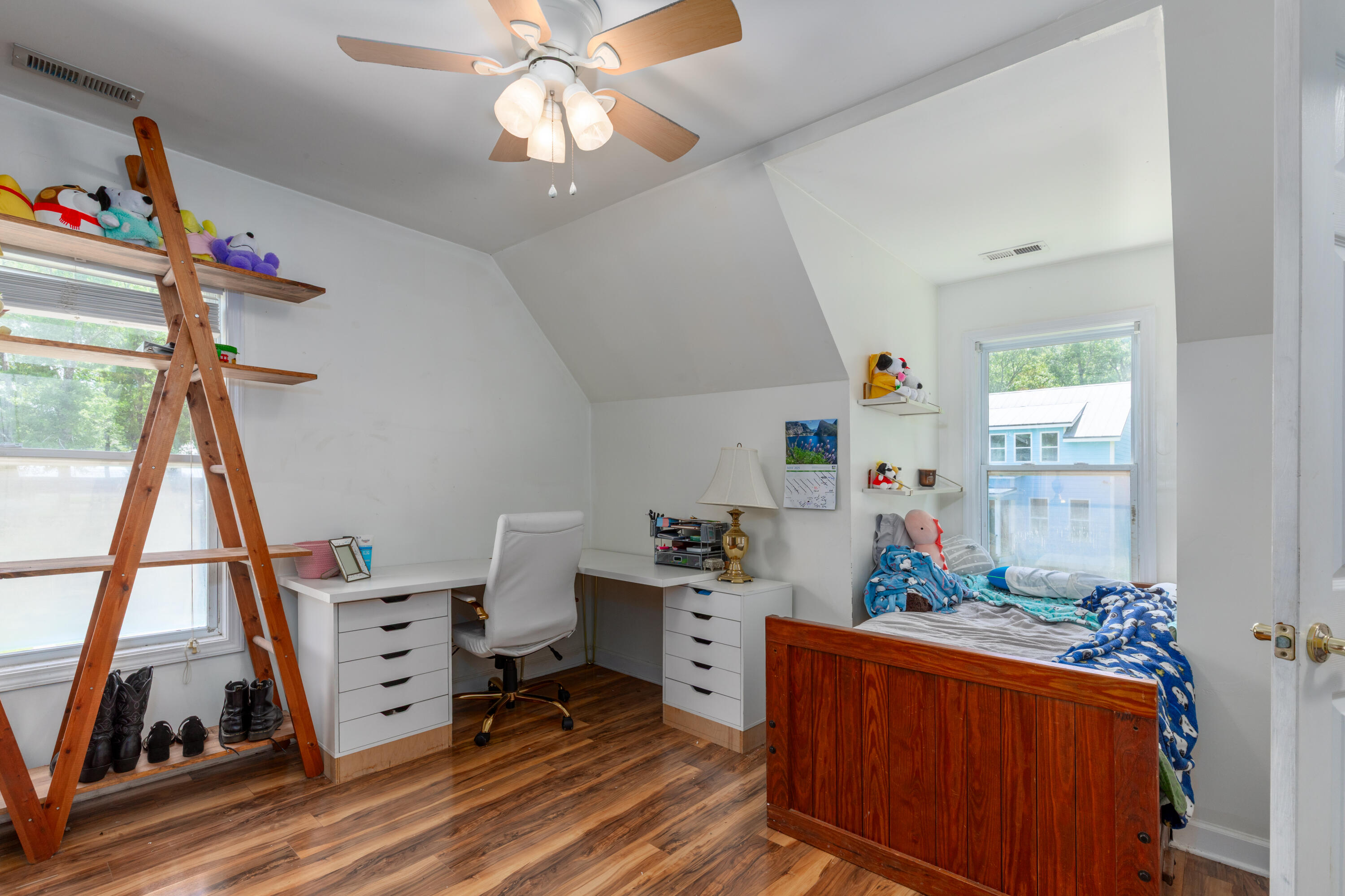 243 Belladonna Court