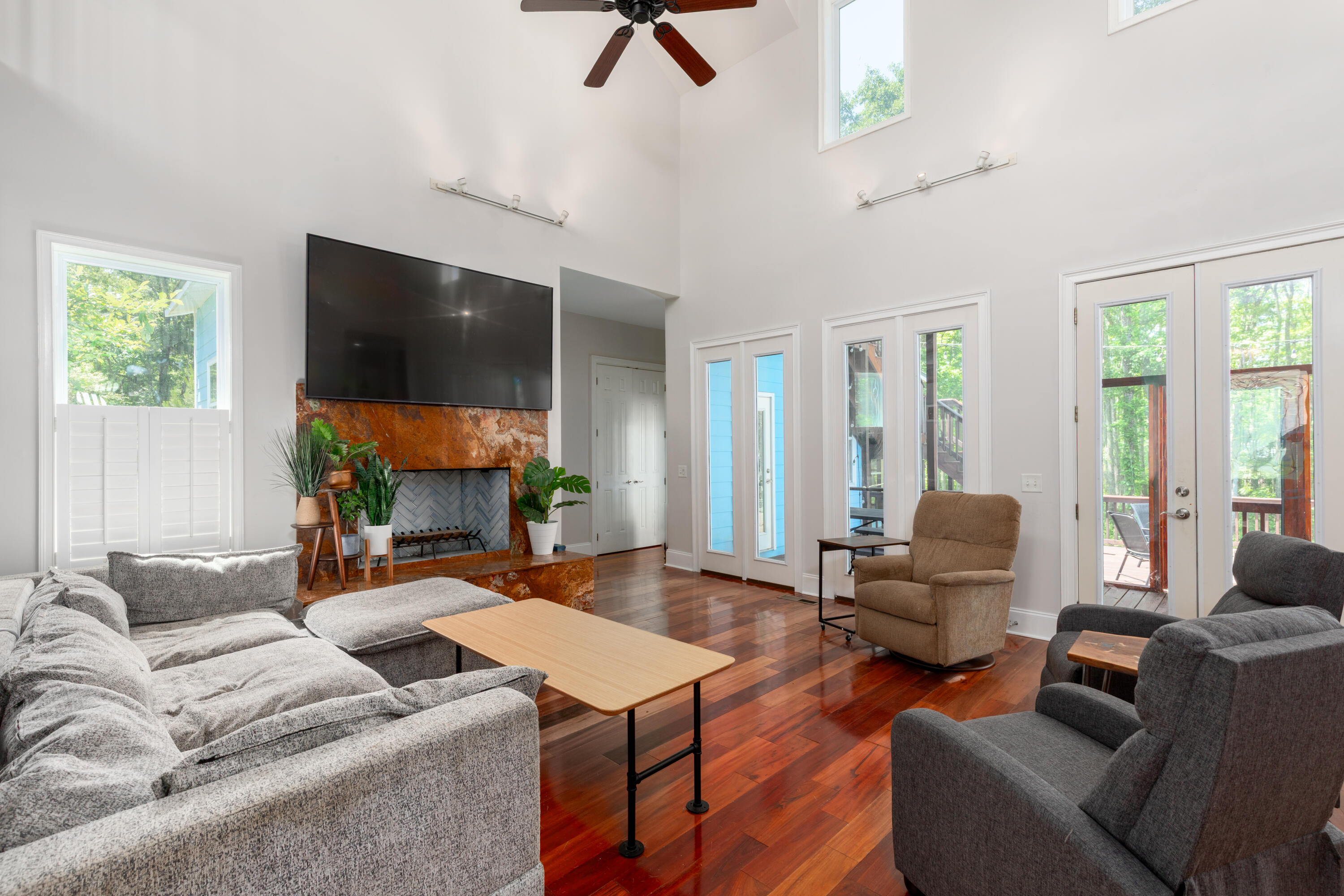 243 Belladonna Court