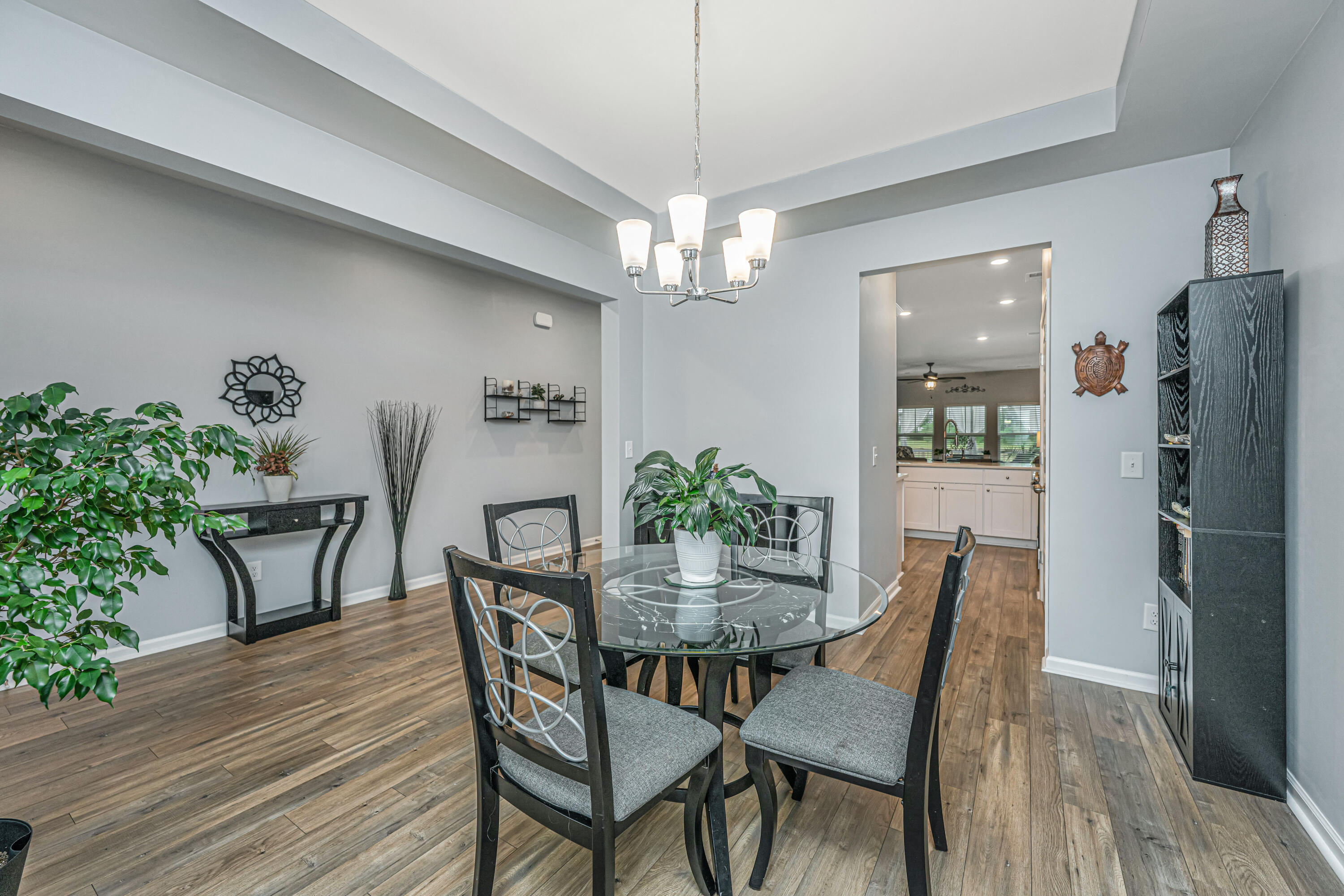 231 Narrowleaf Avenue