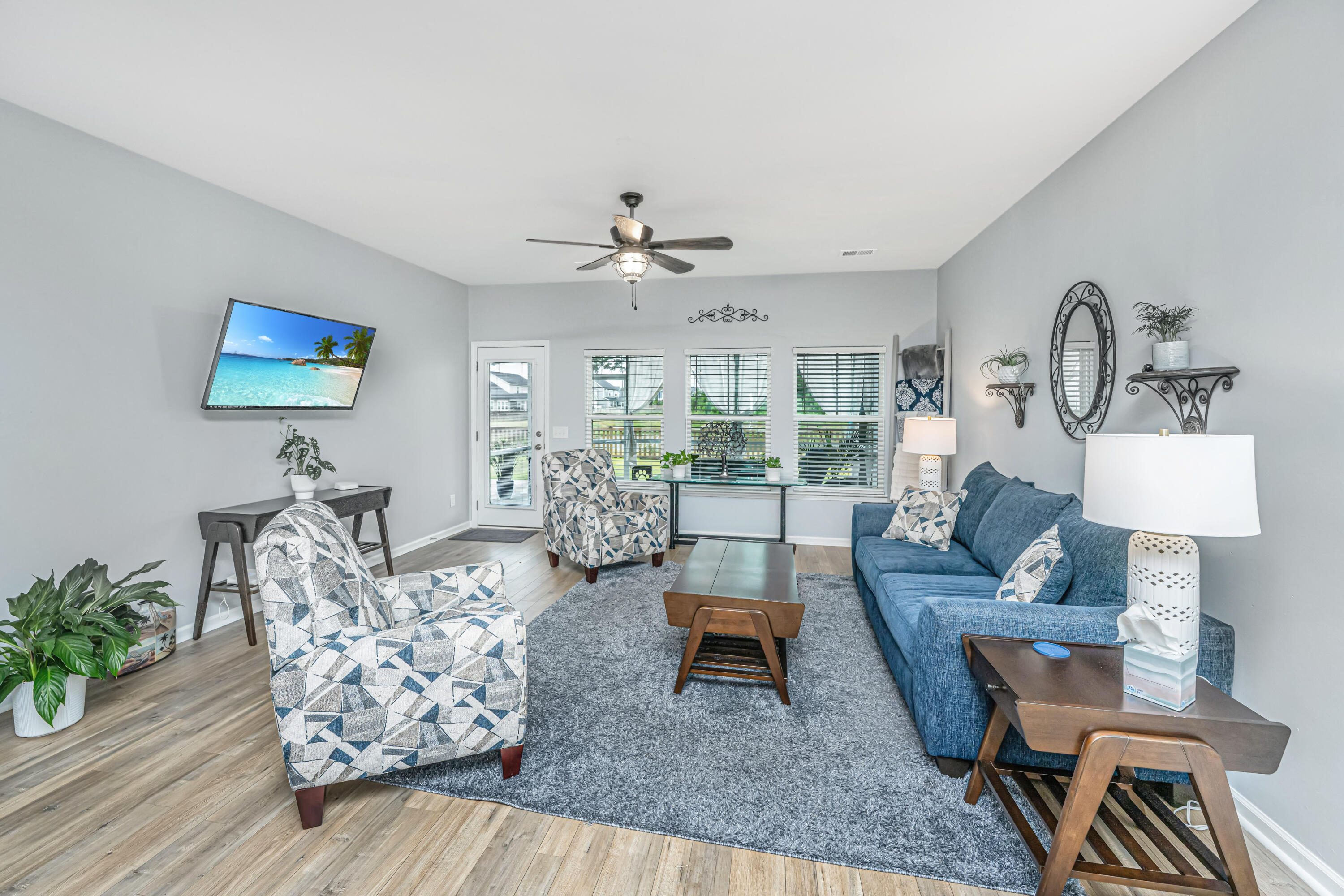 231 Narrowleaf Avenue