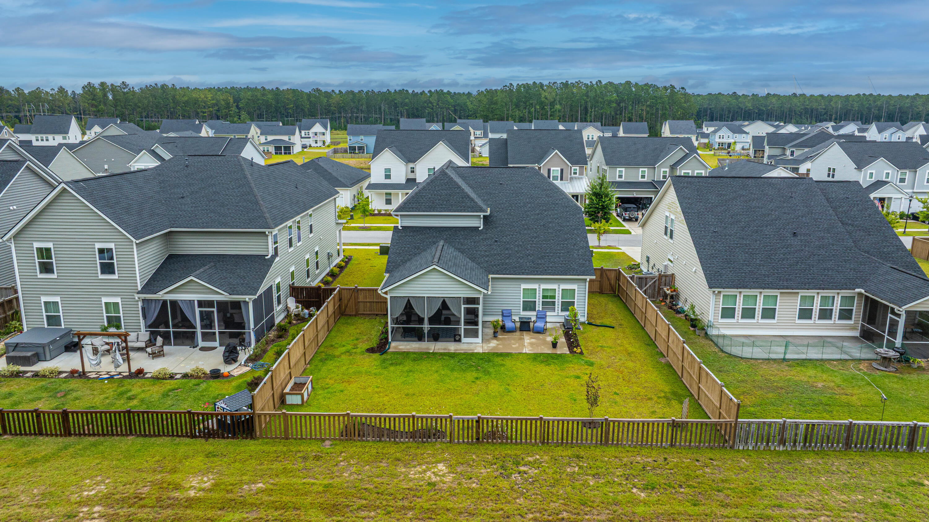 231 Narrowleaf Avenue