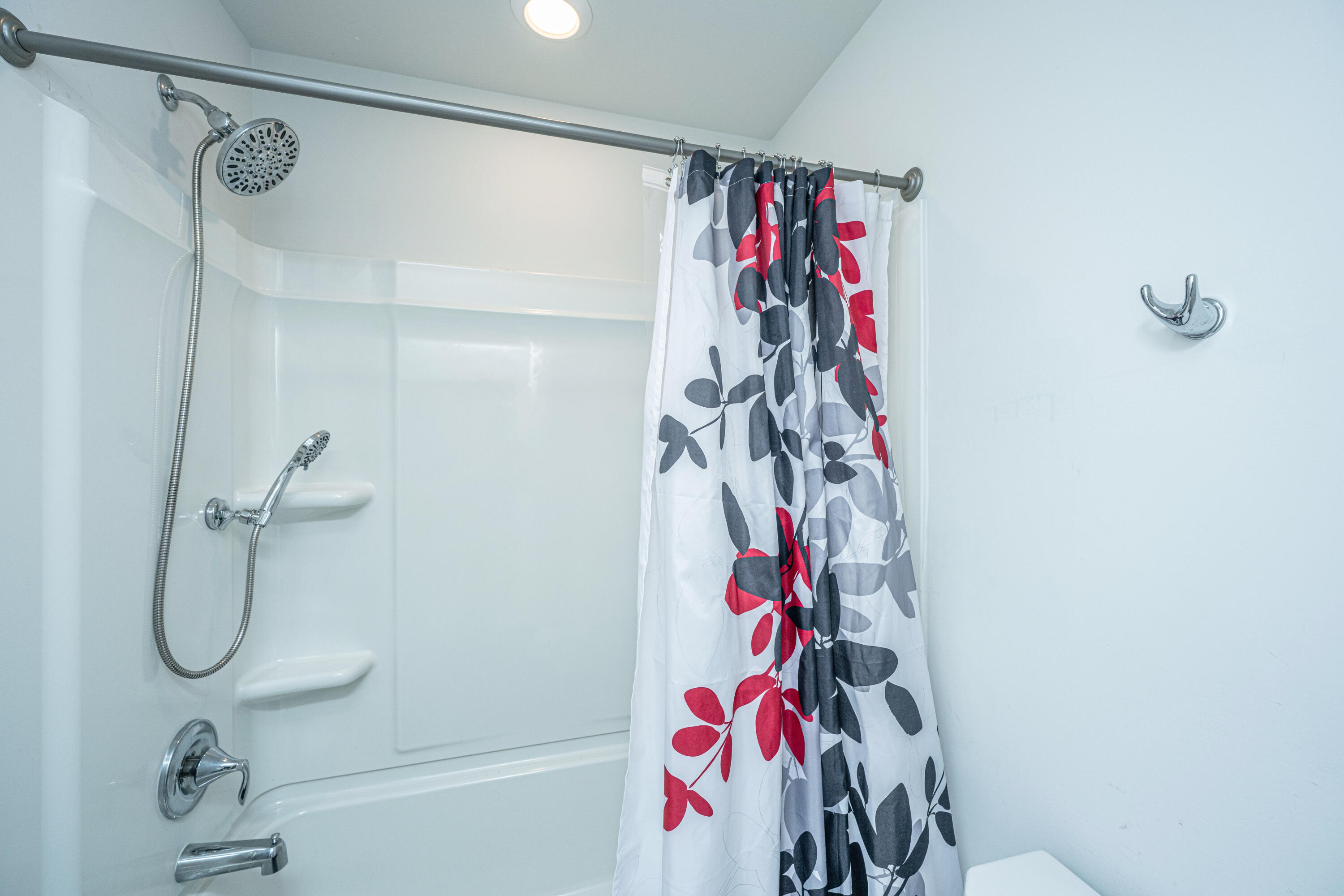 231 Narrowleaf Avenue