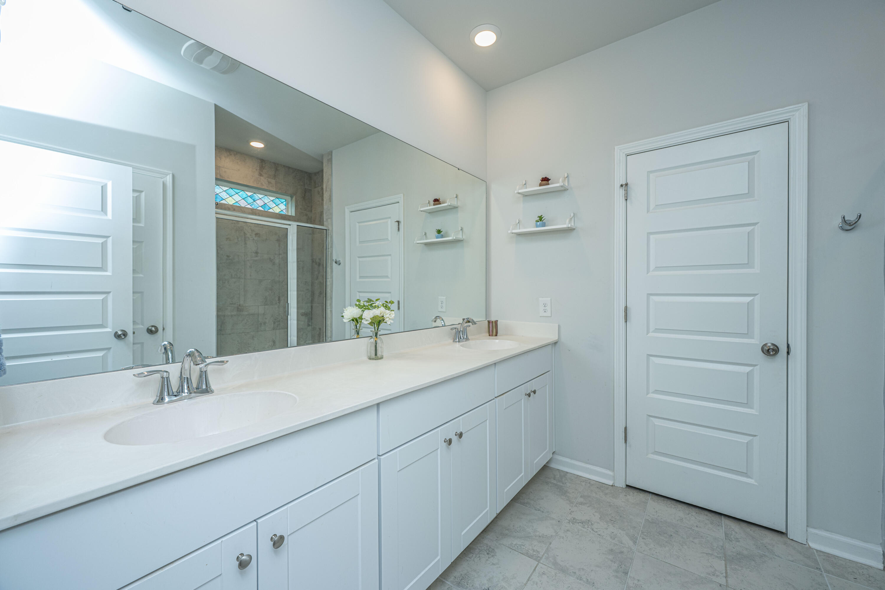 231 Narrowleaf Avenue