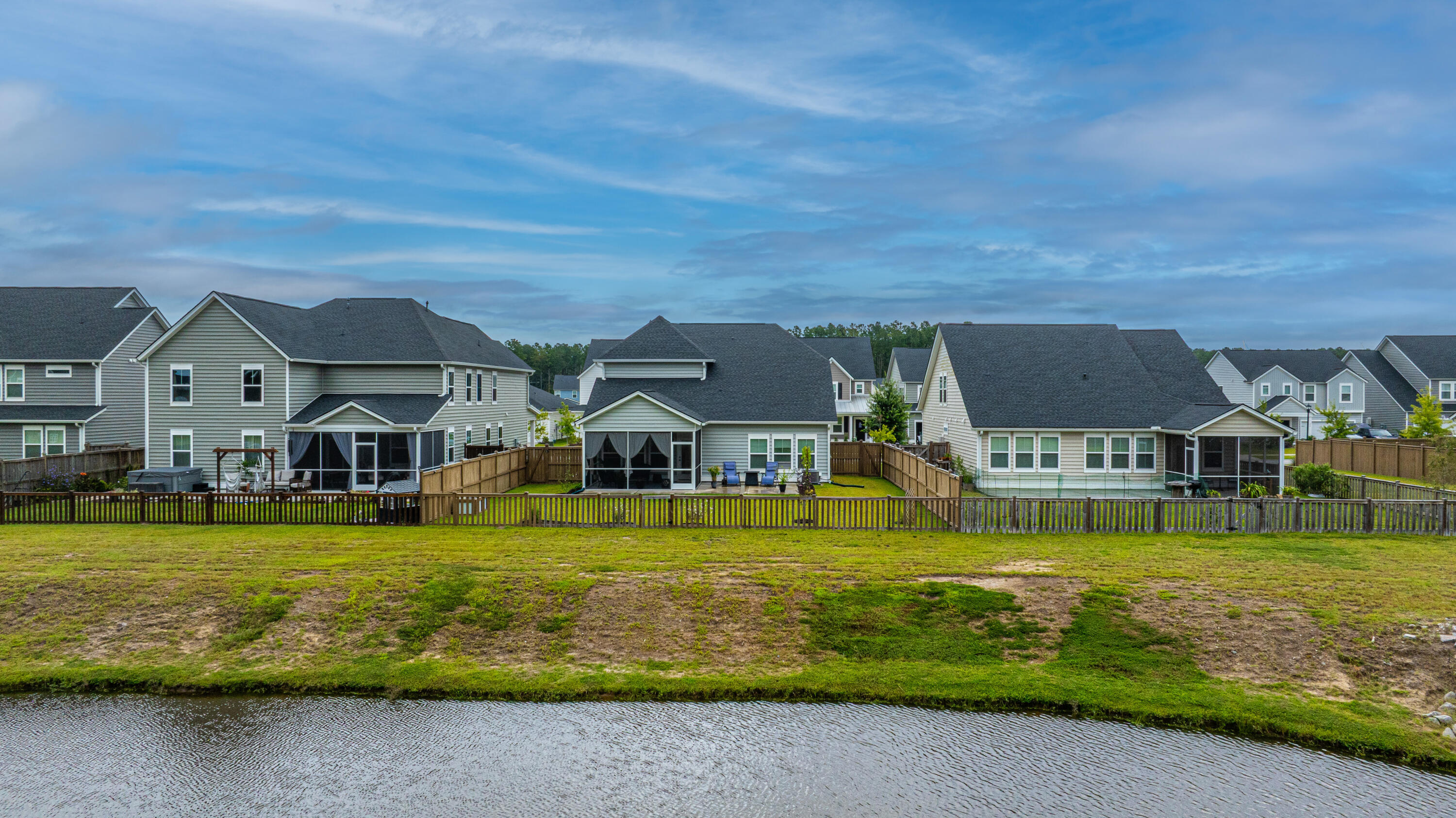 231 Narrowleaf Avenue