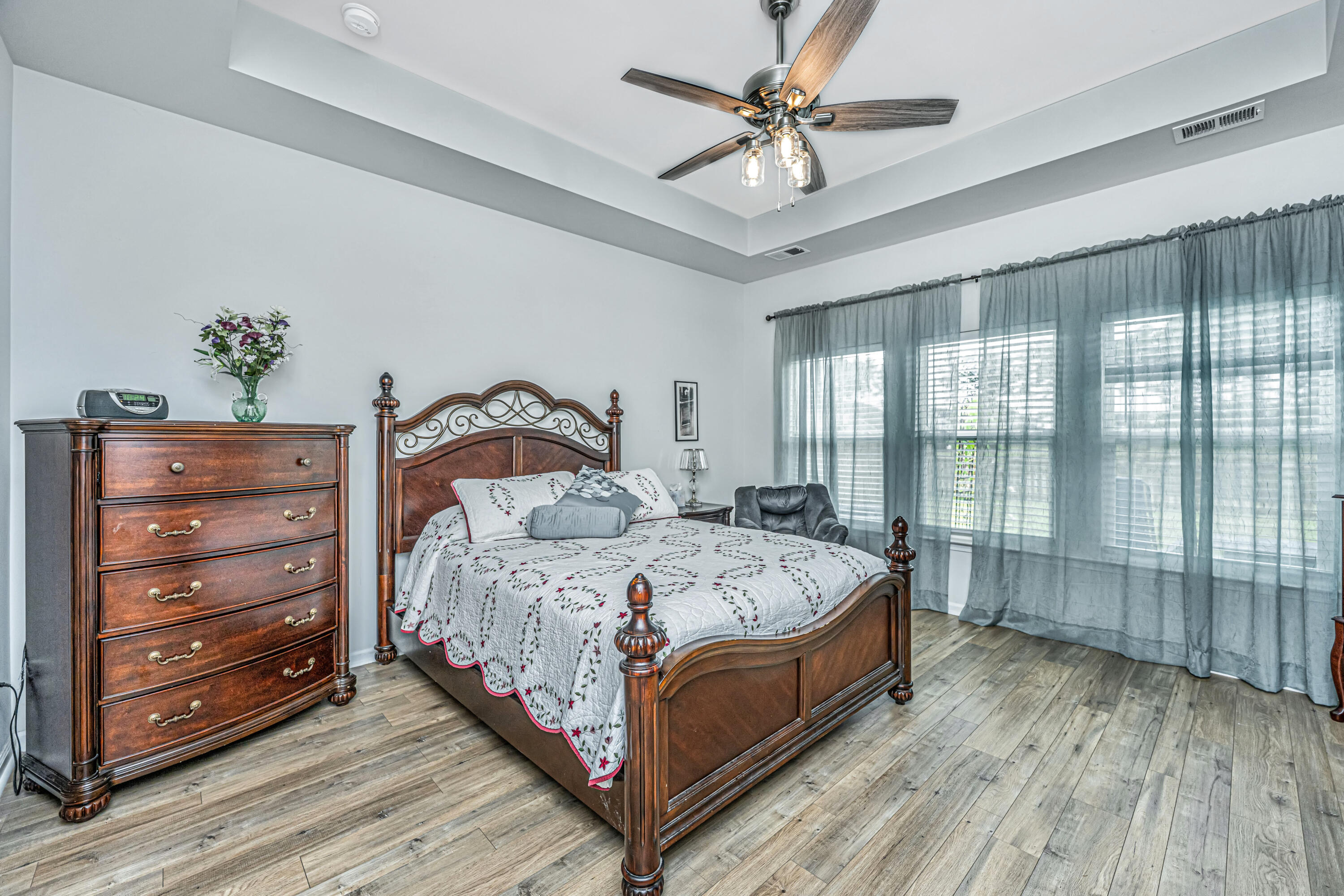 231 Narrowleaf Avenue