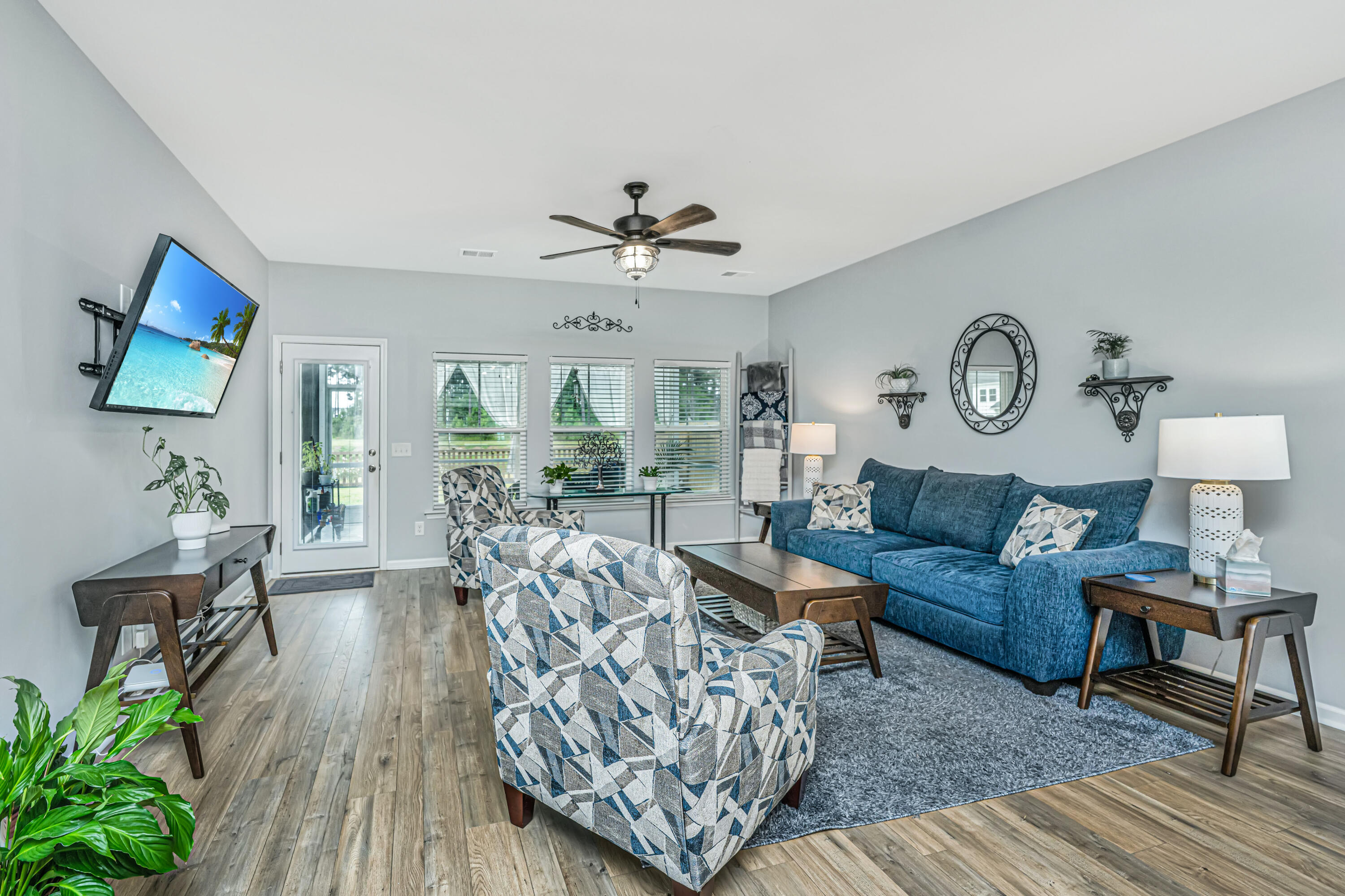 231 Narrowleaf Avenue