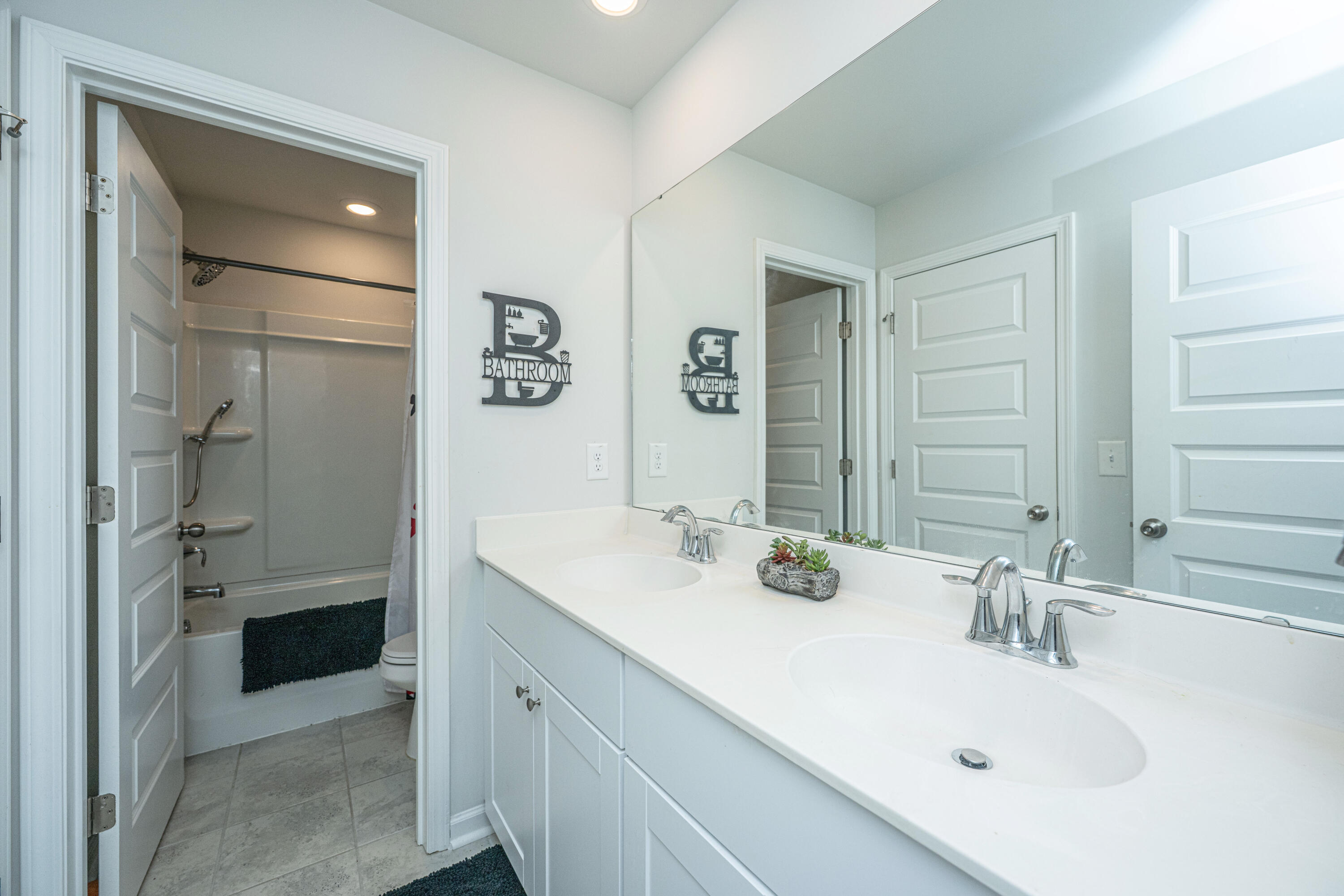 231 Narrowleaf Avenue