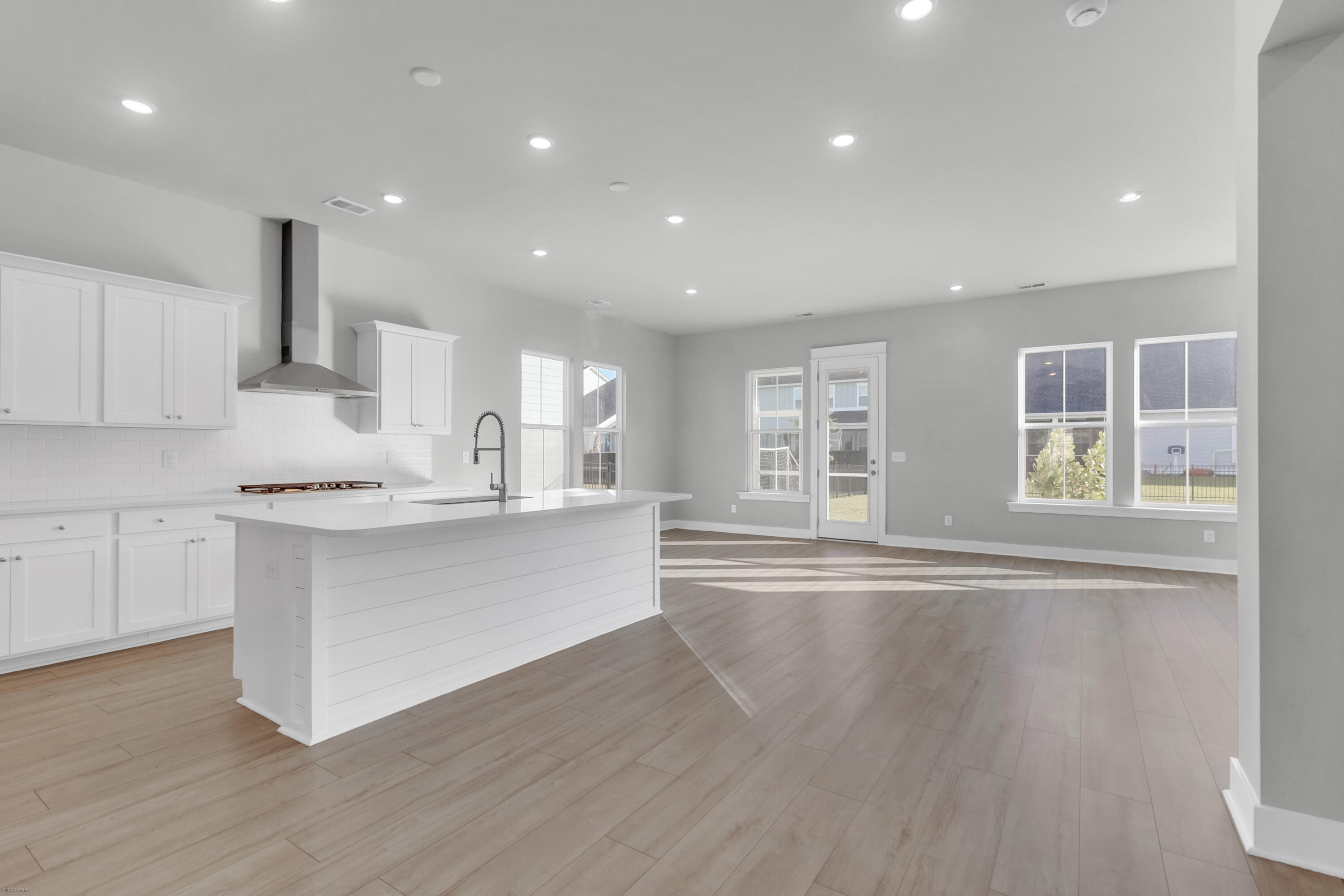 402 Parish Farms Drive