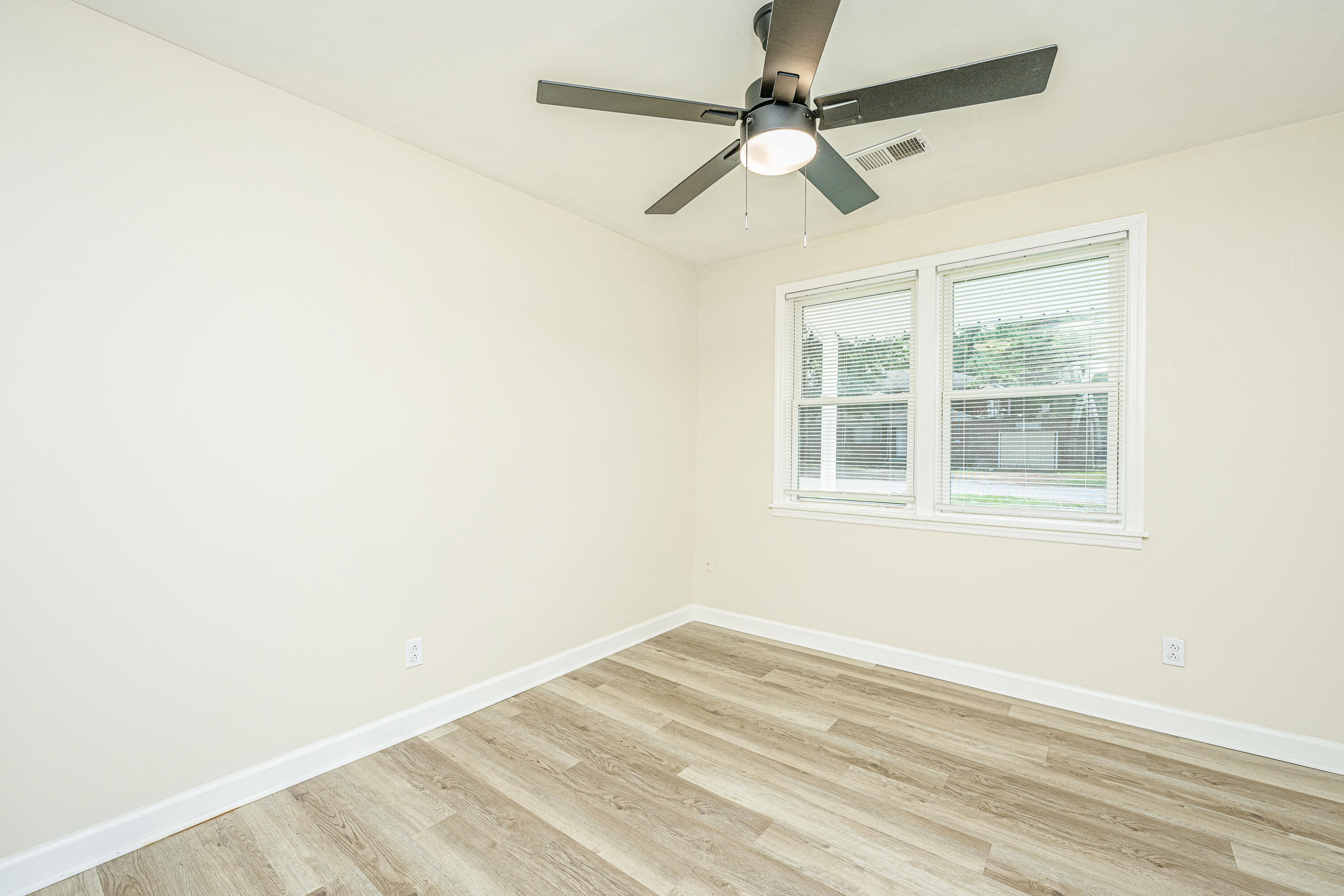 5056 Rockingham Street