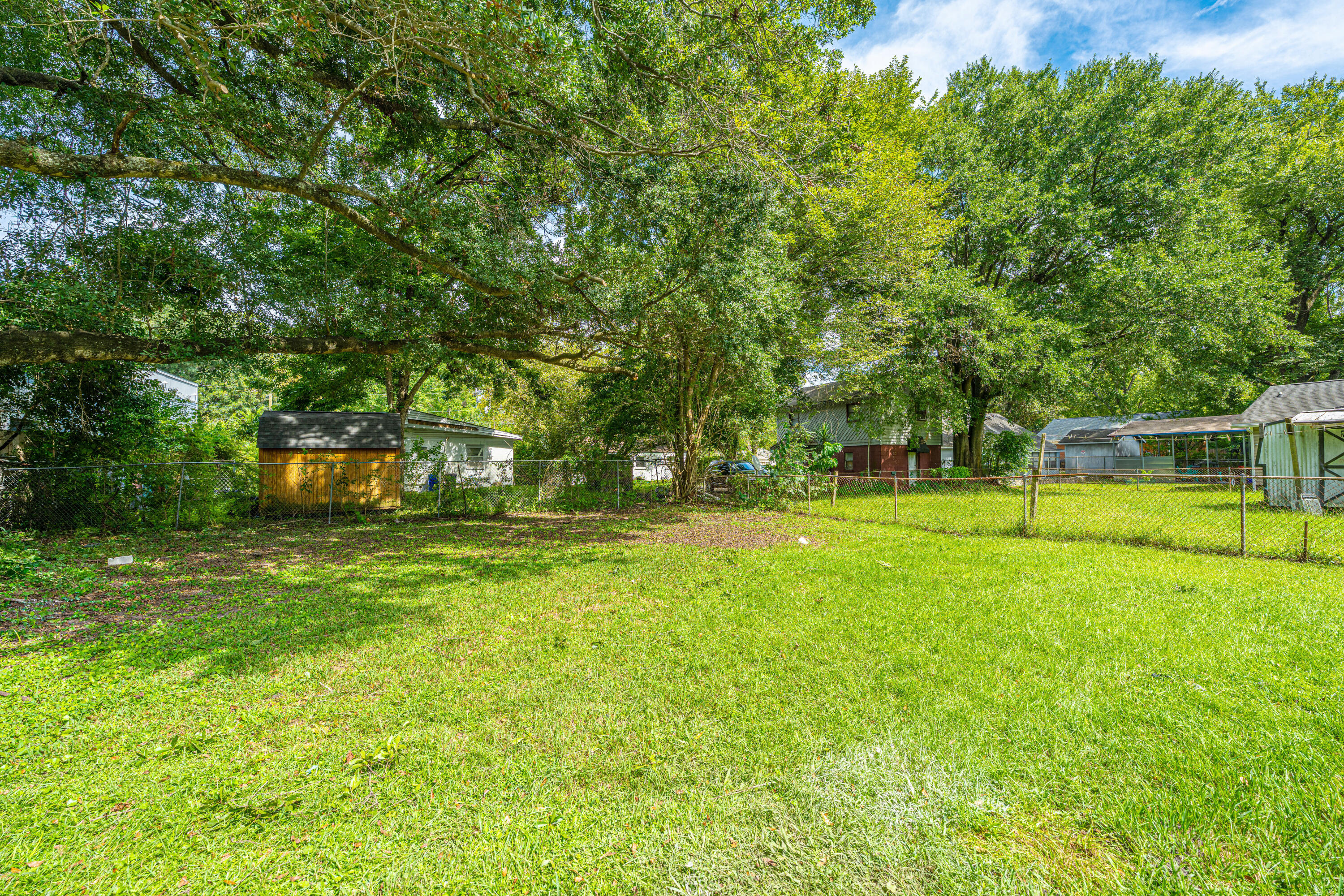 5056 Rockingham Street