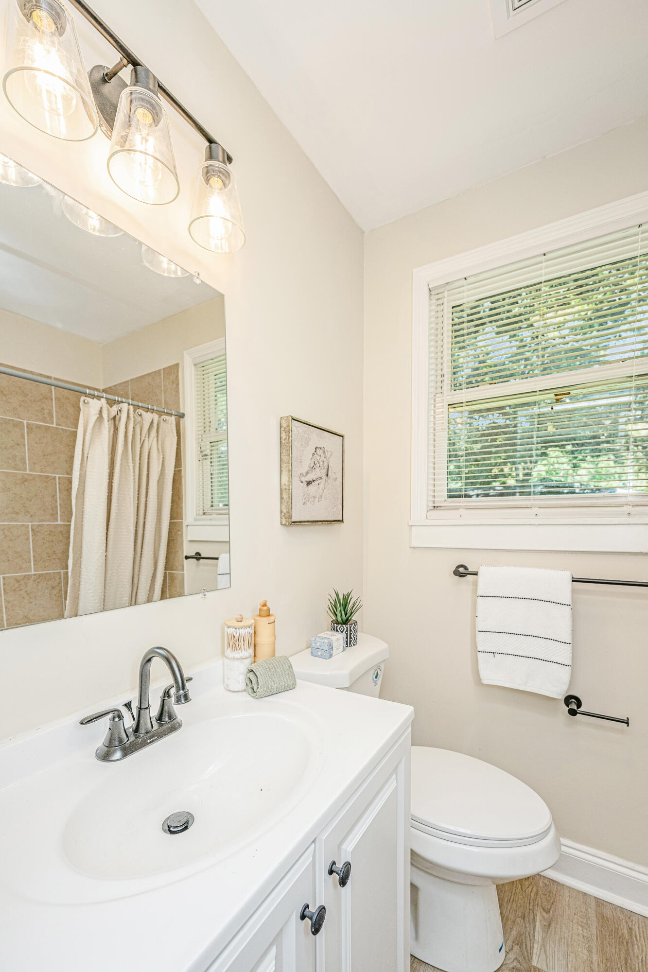 5056 Rockingham Street