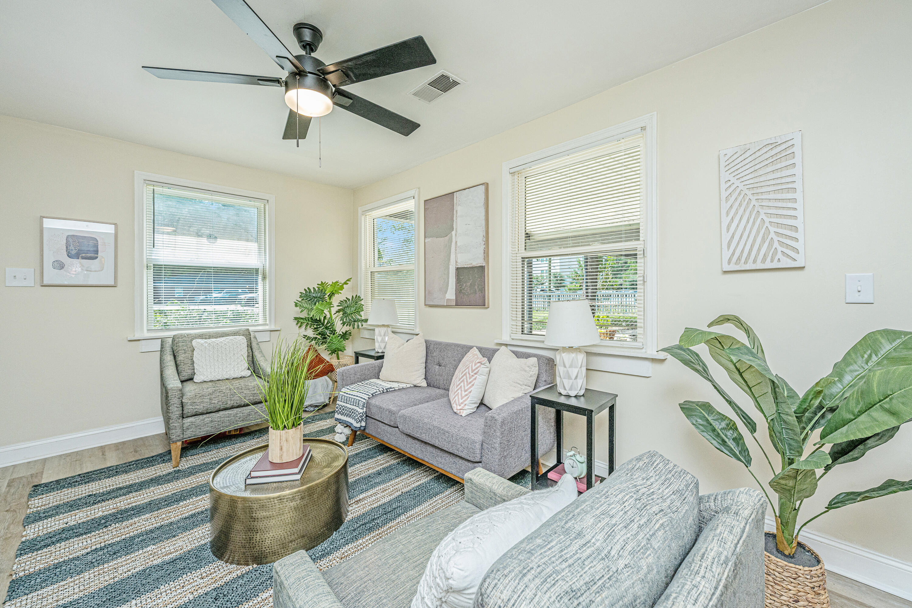 5056 Rockingham Street