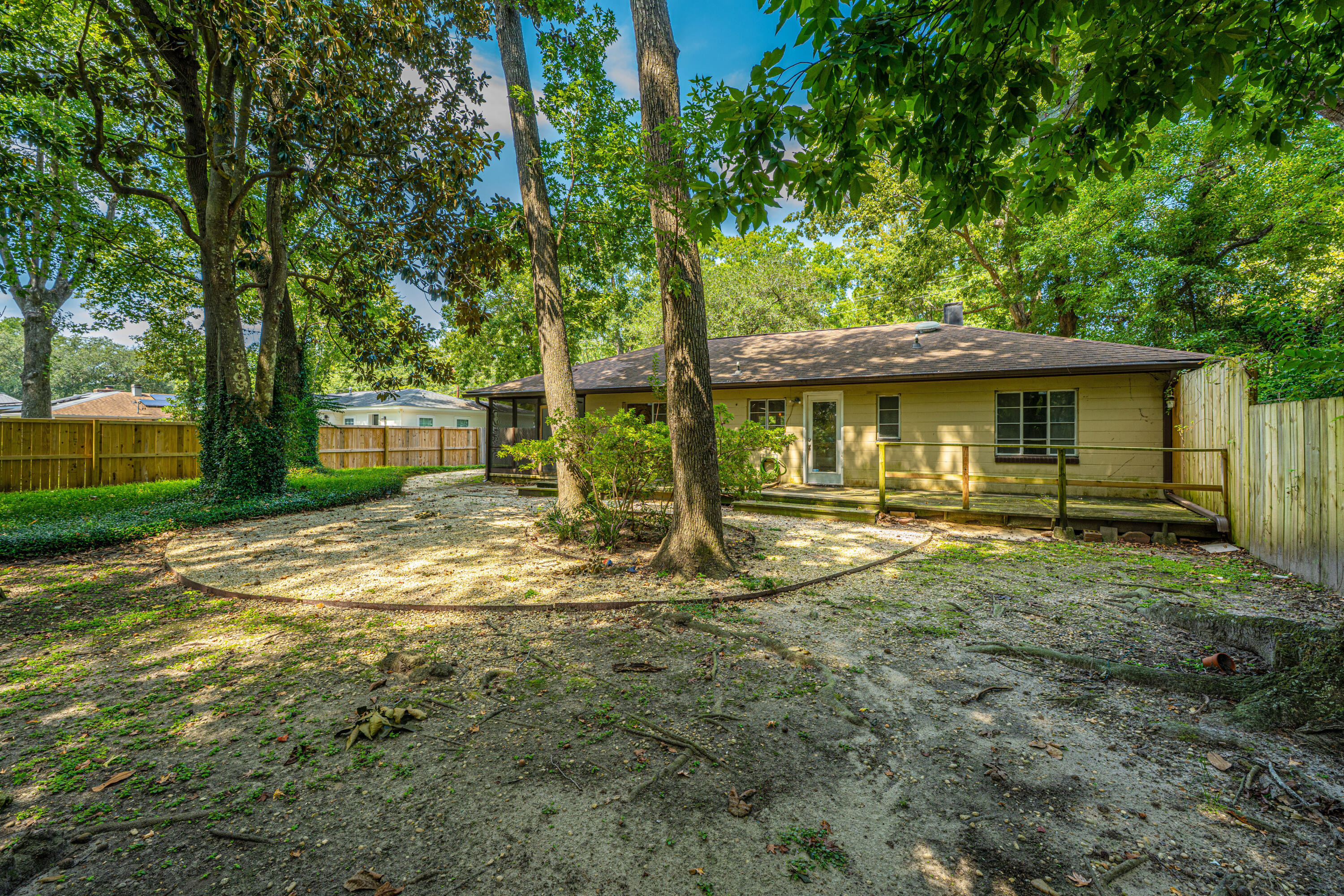 1323 S Sherwood Drive