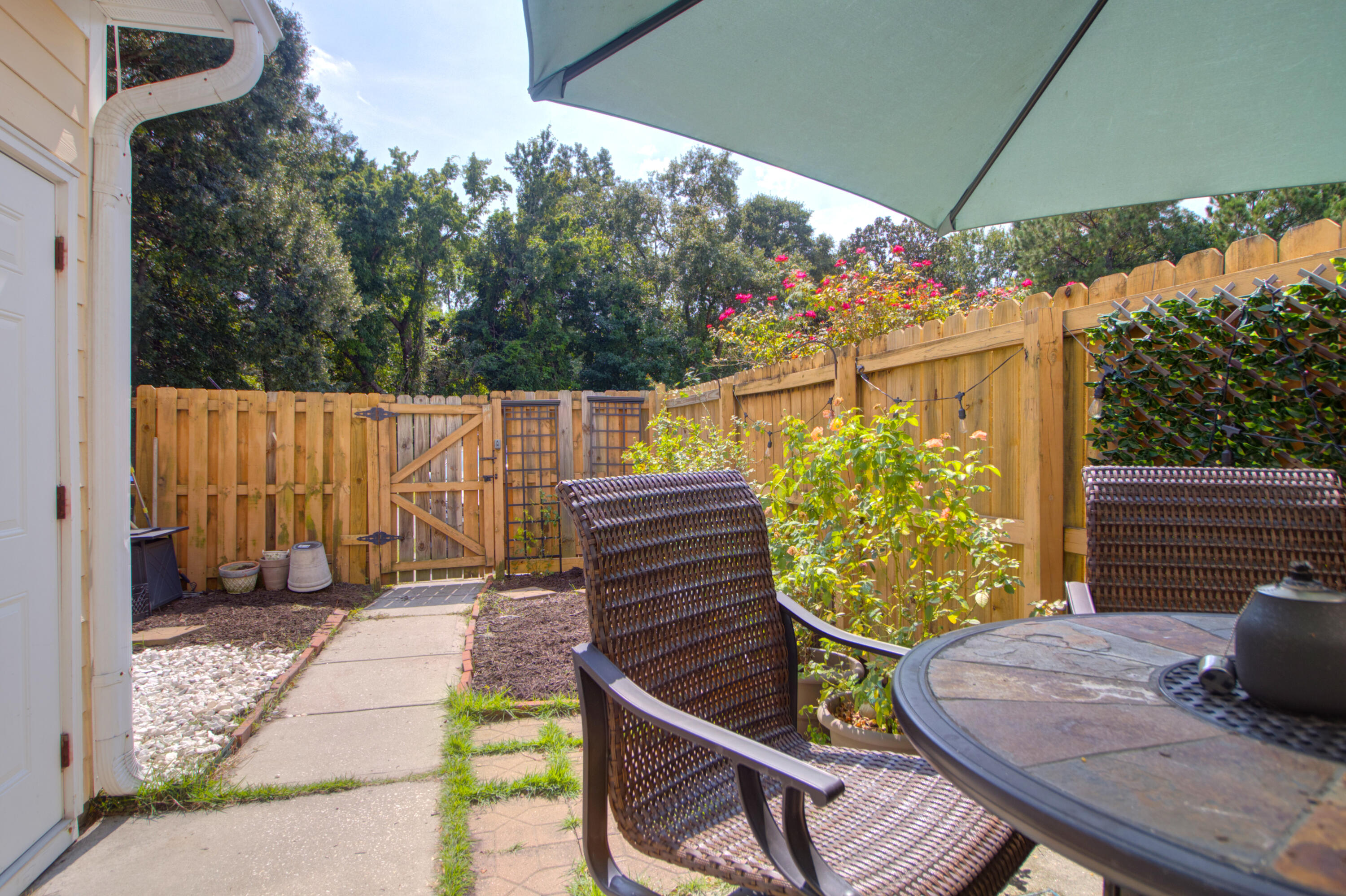 1747 Brittlebush Lane