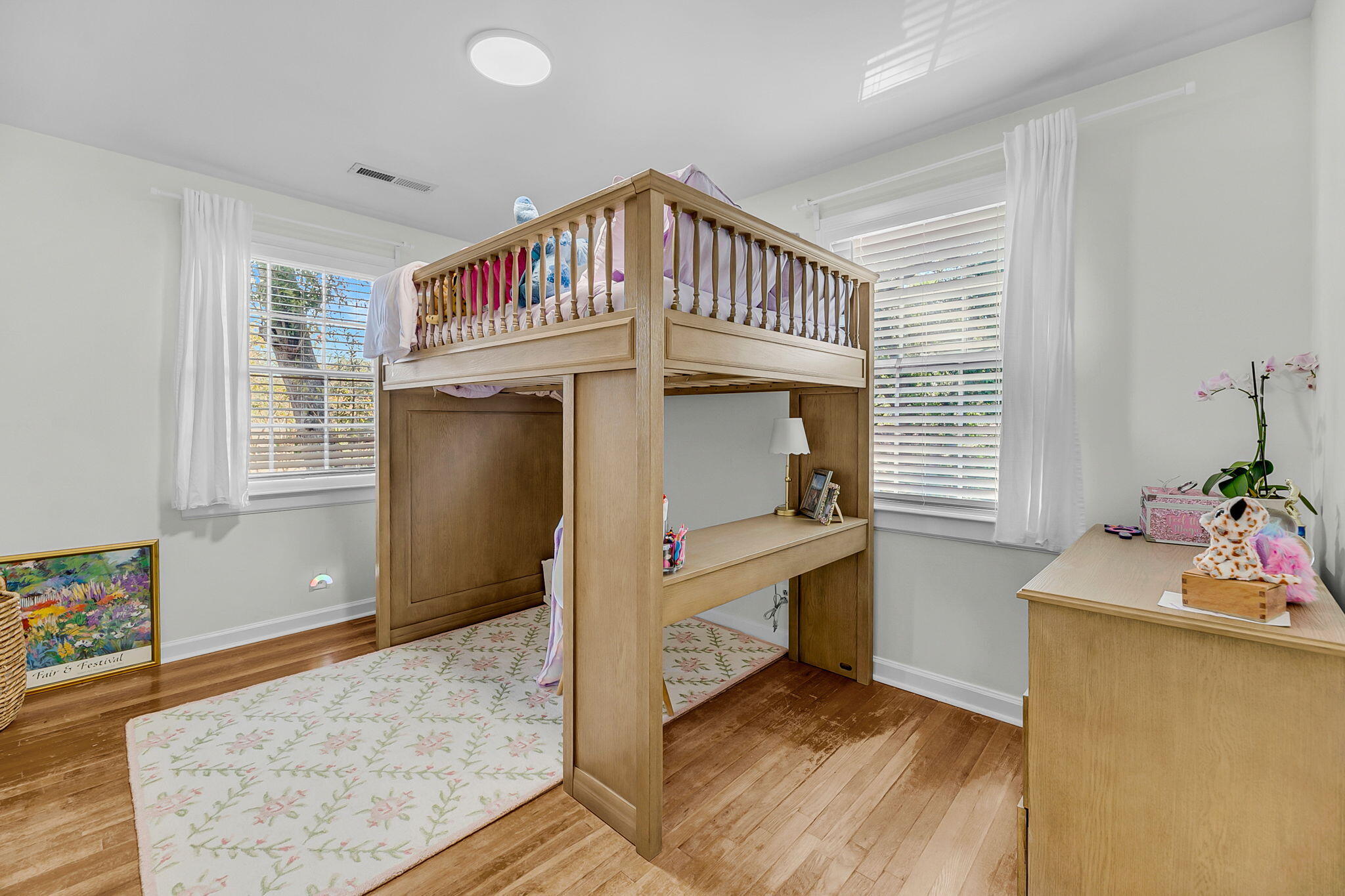 1285 Camerton Street