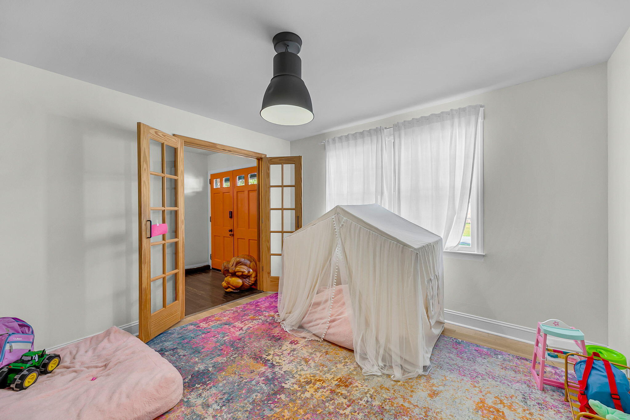 1285 Camerton Street