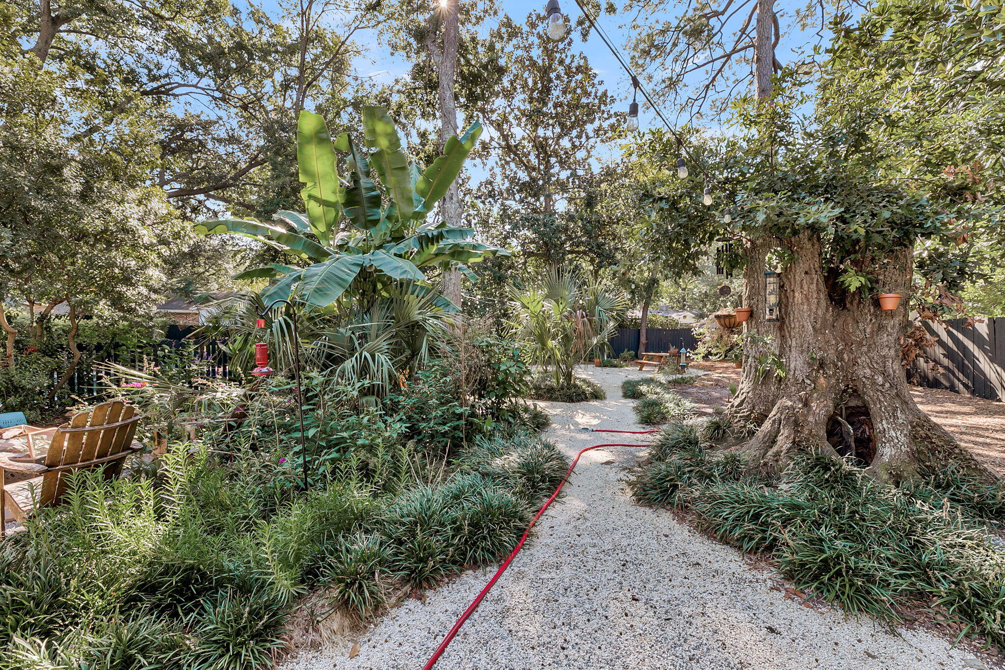 1285 Camerton Street