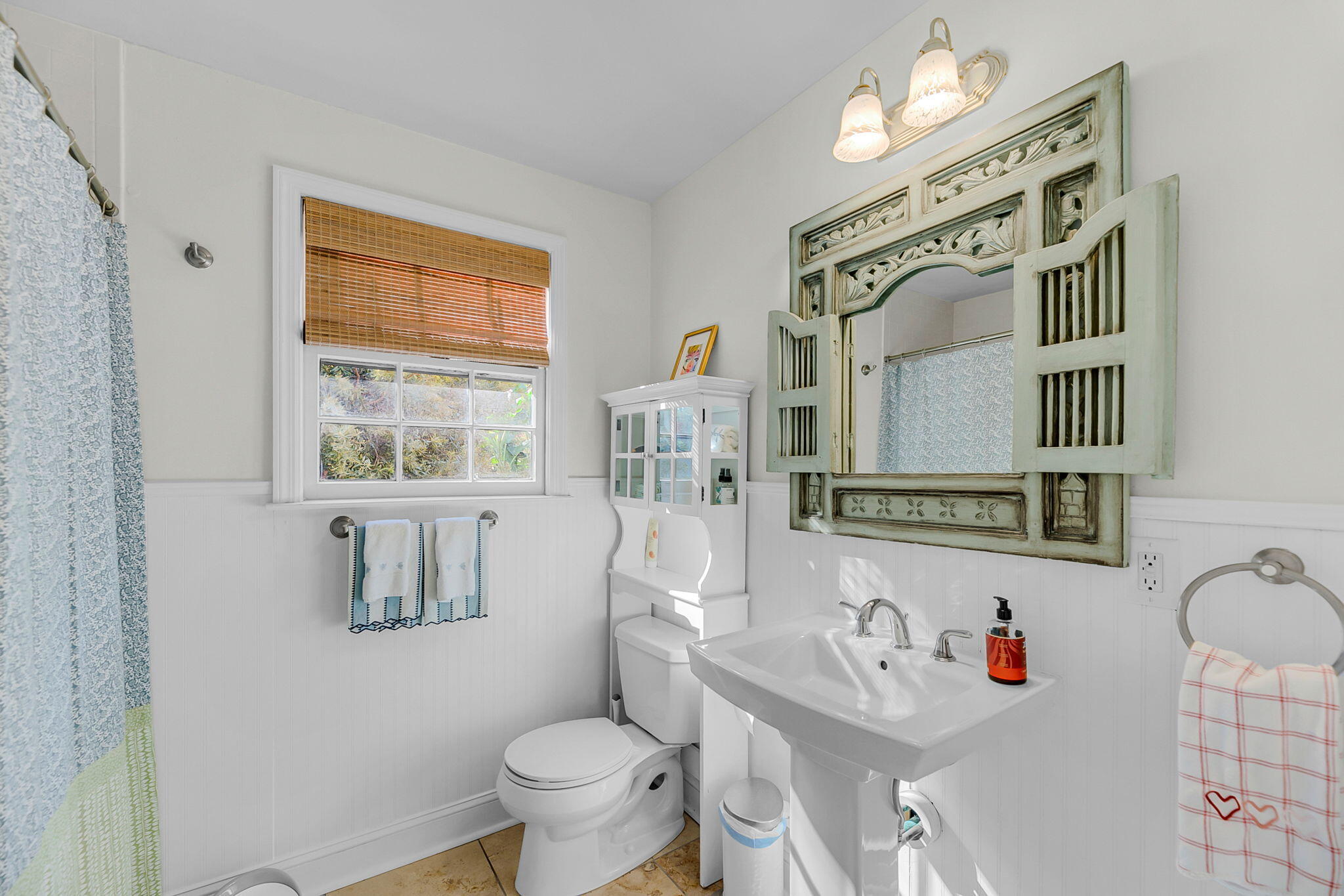 1285 Camerton Street