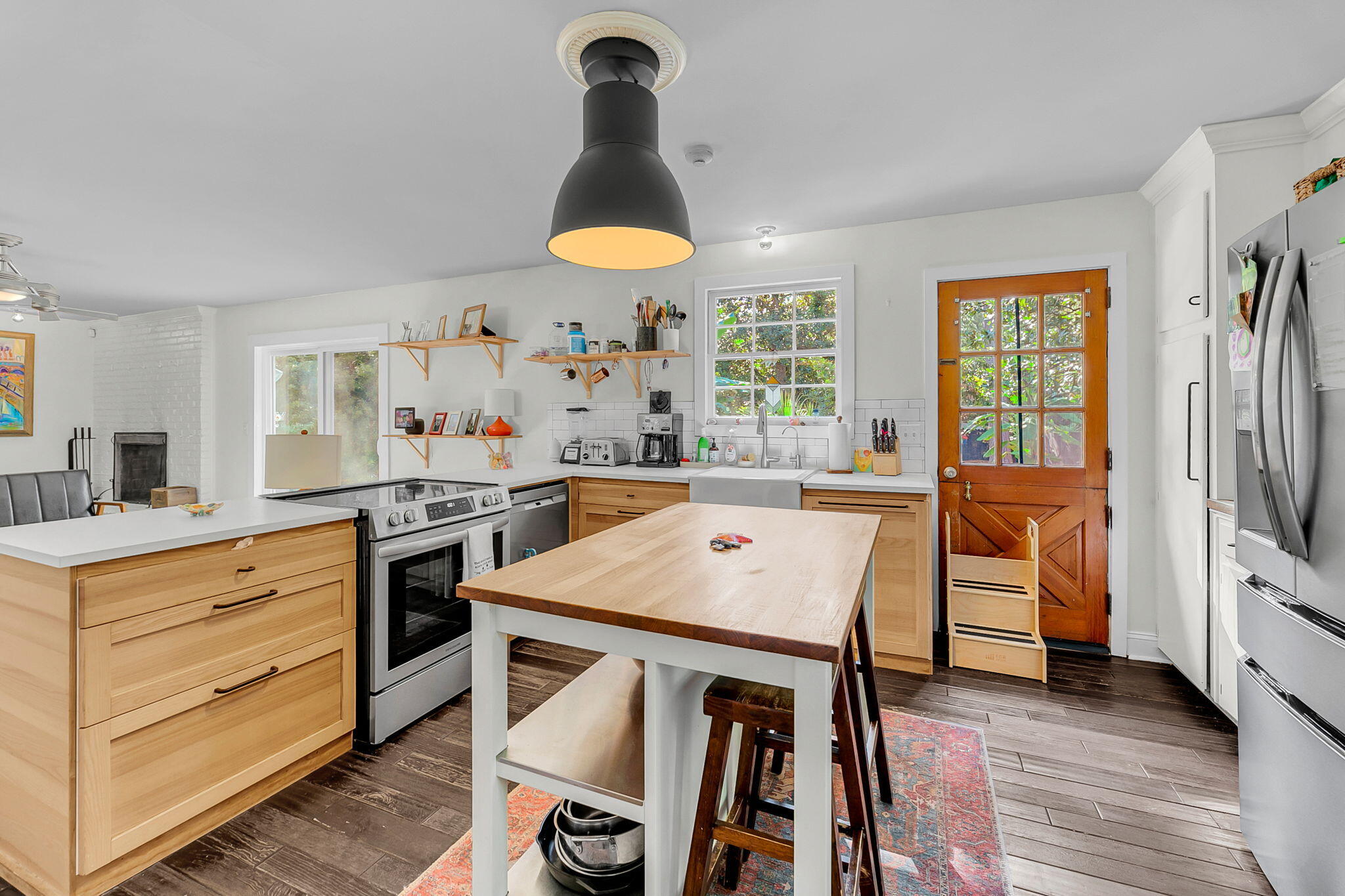 1285 Camerton Street